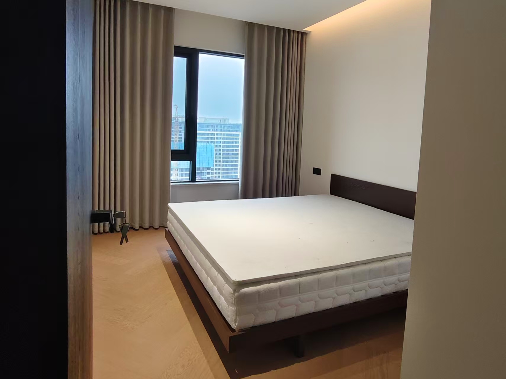 葛宁悦东方  4室2厅2卫    108.0万室内图