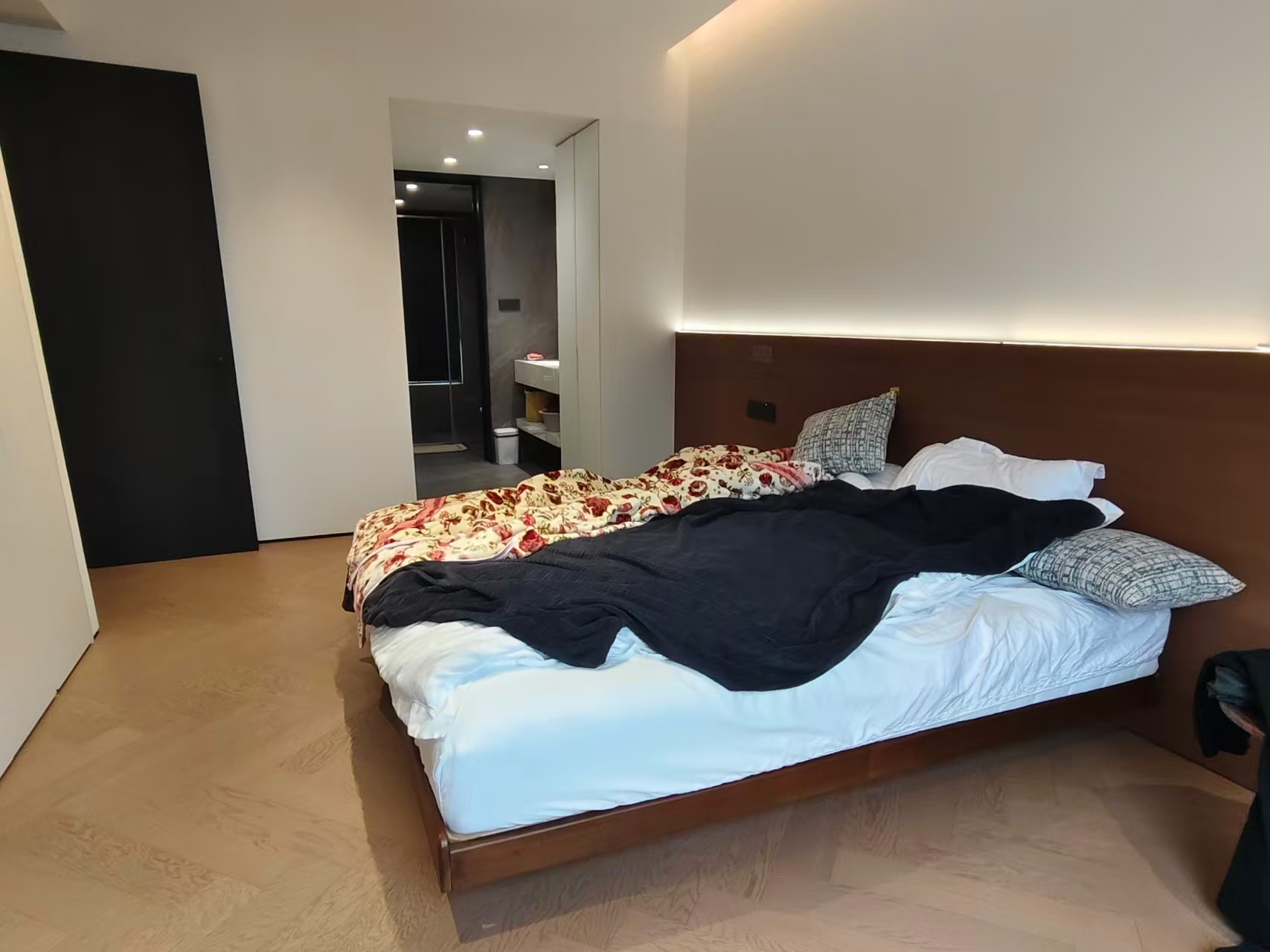 葛宁悦东方  4室2厅2卫    108.0万室内图