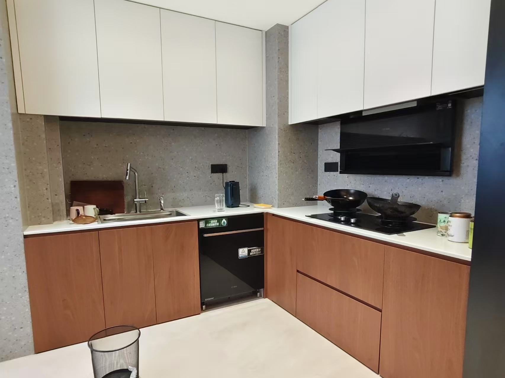 葛宁悦东方  4室2厅2卫    108.0万室内图