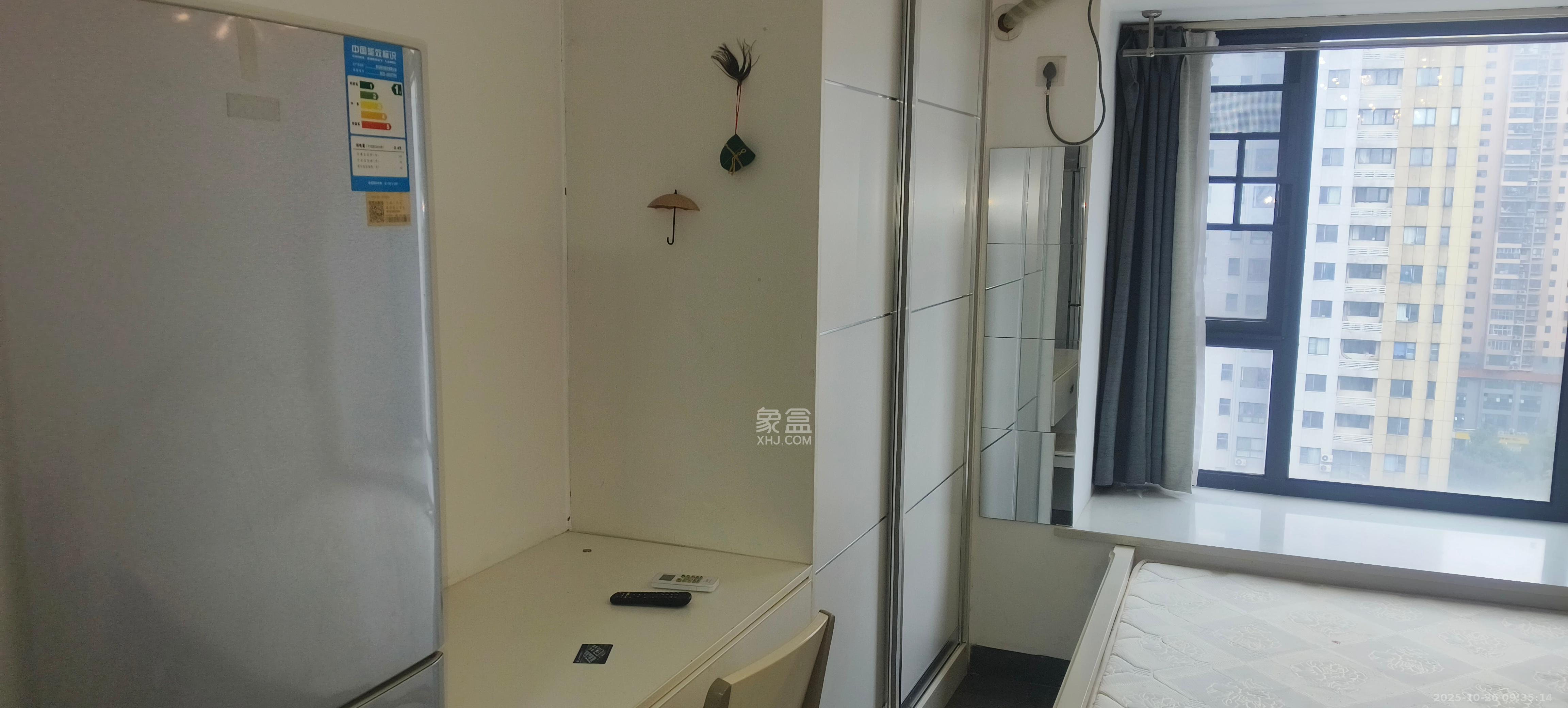 好莱城（弘德西街）  1室1厅1卫    1200.0元/月室内图