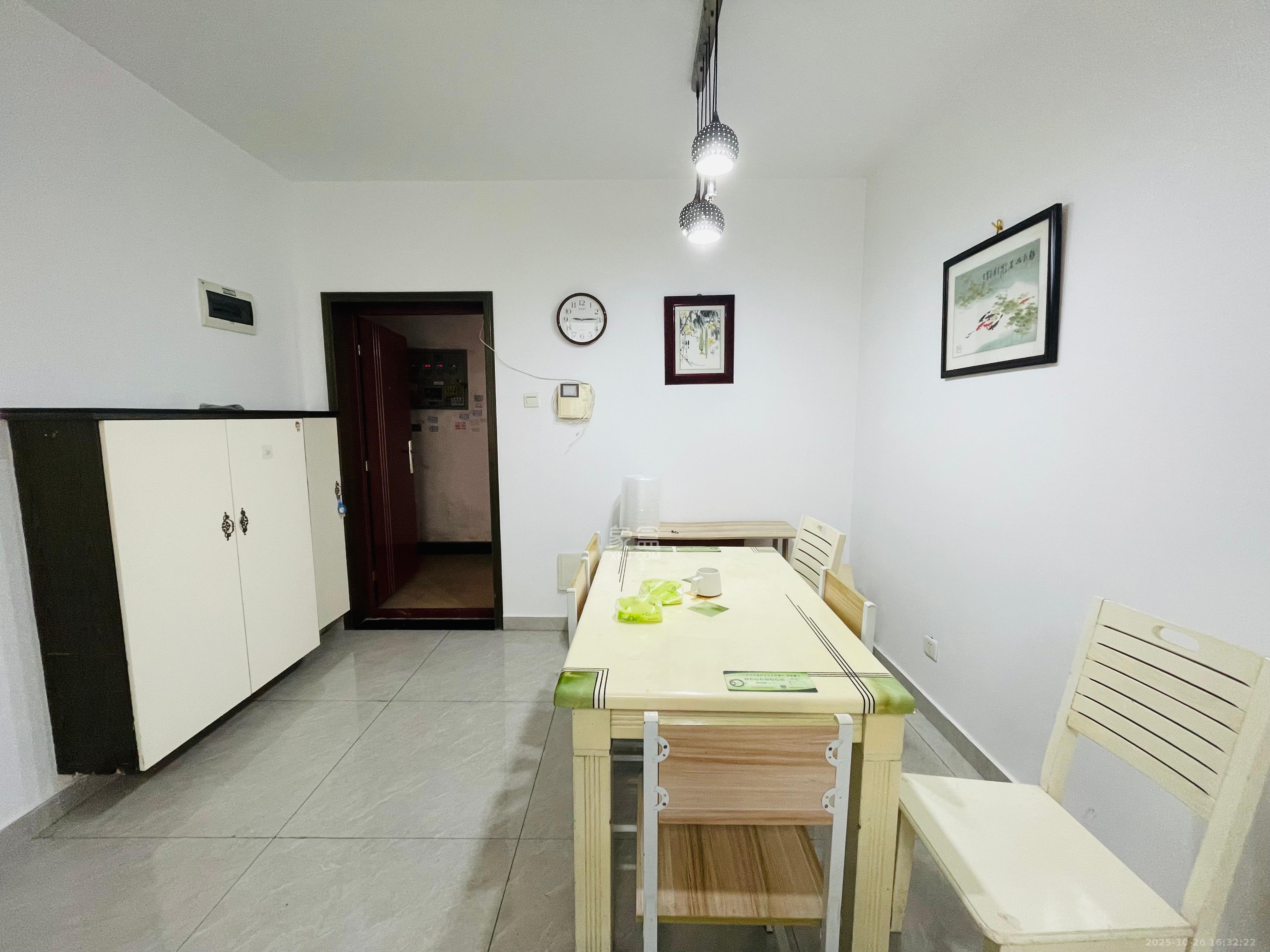 紫晶城  2室1厅1卫    1500.0元/月室内图