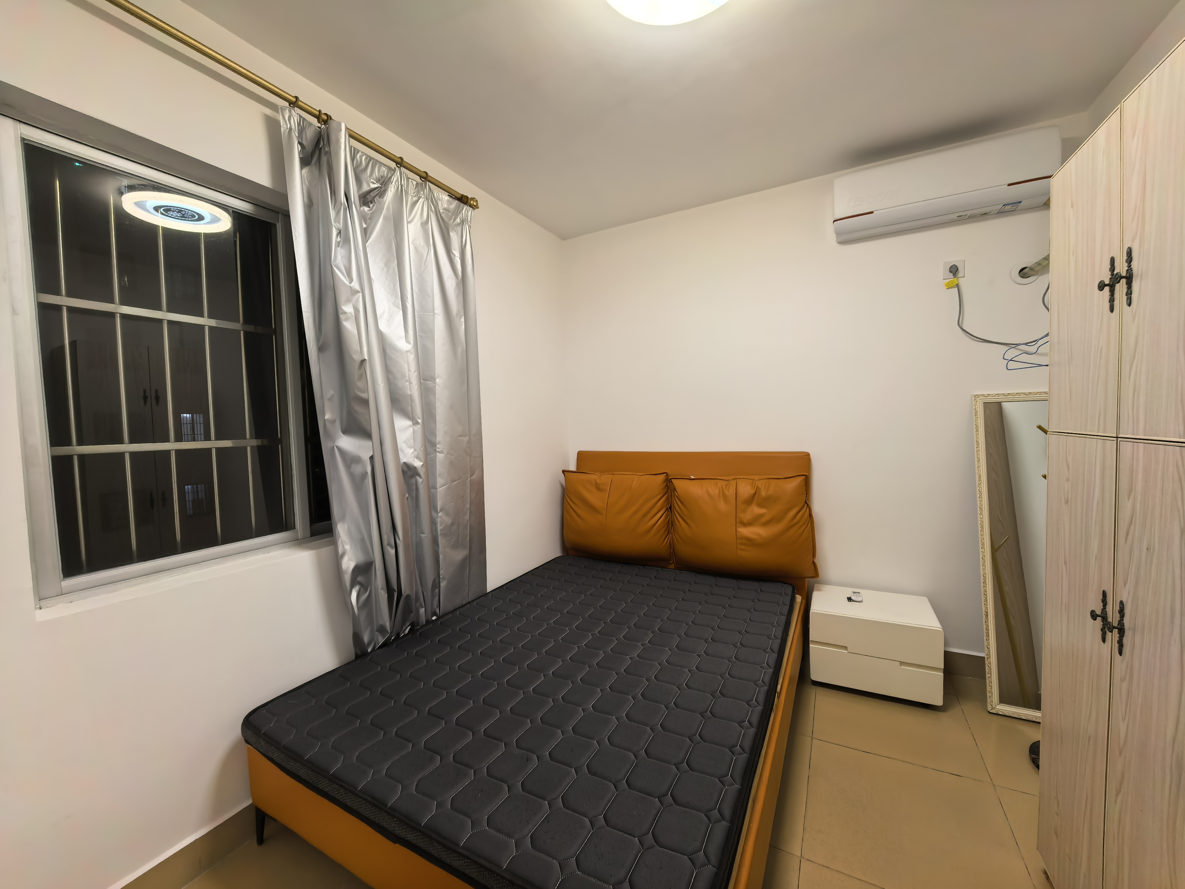 水岸阳光B小区 2室1厅1卫 2100.0元/月 水岸阳光B小区 2室1厅1卫 2100.0元/月室内图