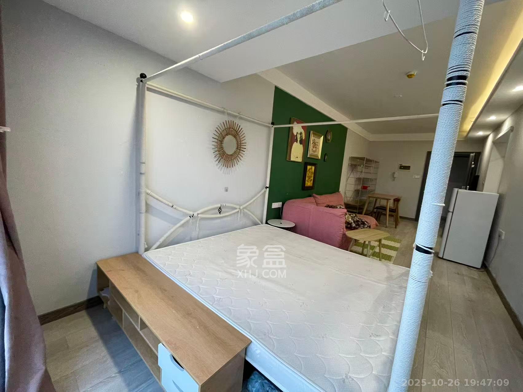 拿铁空间  1室1厅1卫    1550.0元/月室内图