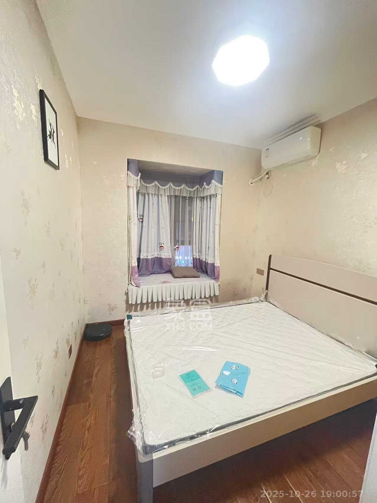 鸿基橄榄君庭  4室2厅2卫    3500.0元/月 鸿基橄榄君庭  4室2厅2卫    3500.0元/月室内图