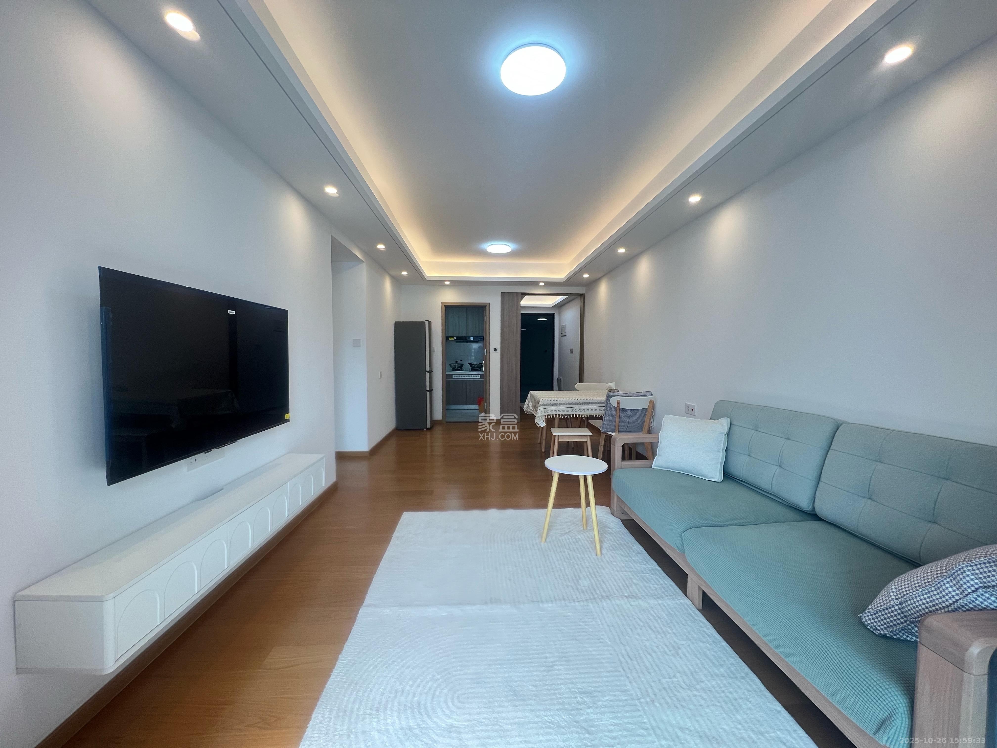 清控湖山雅居南区  3室2厅2卫    2600.0元/月 清控湖山雅居南区  3室2厅2卫    2600.0元/月