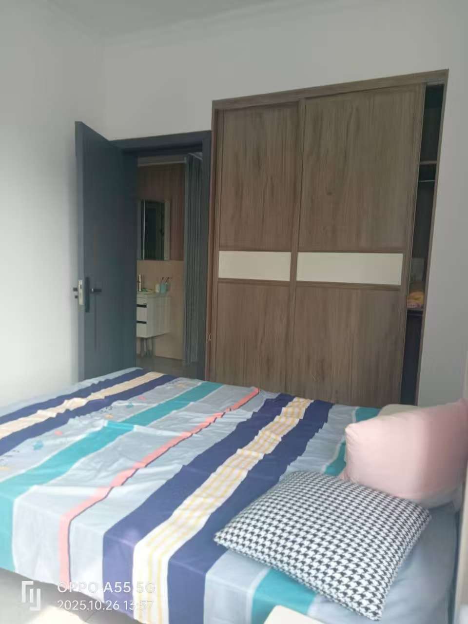 学府花园（文苑瑞景）  3室2厅1卫    1800.0元/月室内图