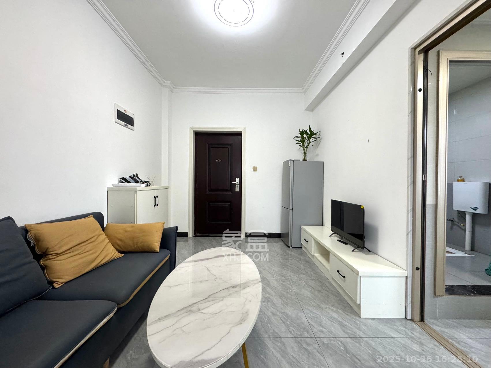 裕天国际商汇中心 1室0厅0卫 1500.0元/月 裕天国际商汇中心 1室0厅0卫 1500.0元/月室内图