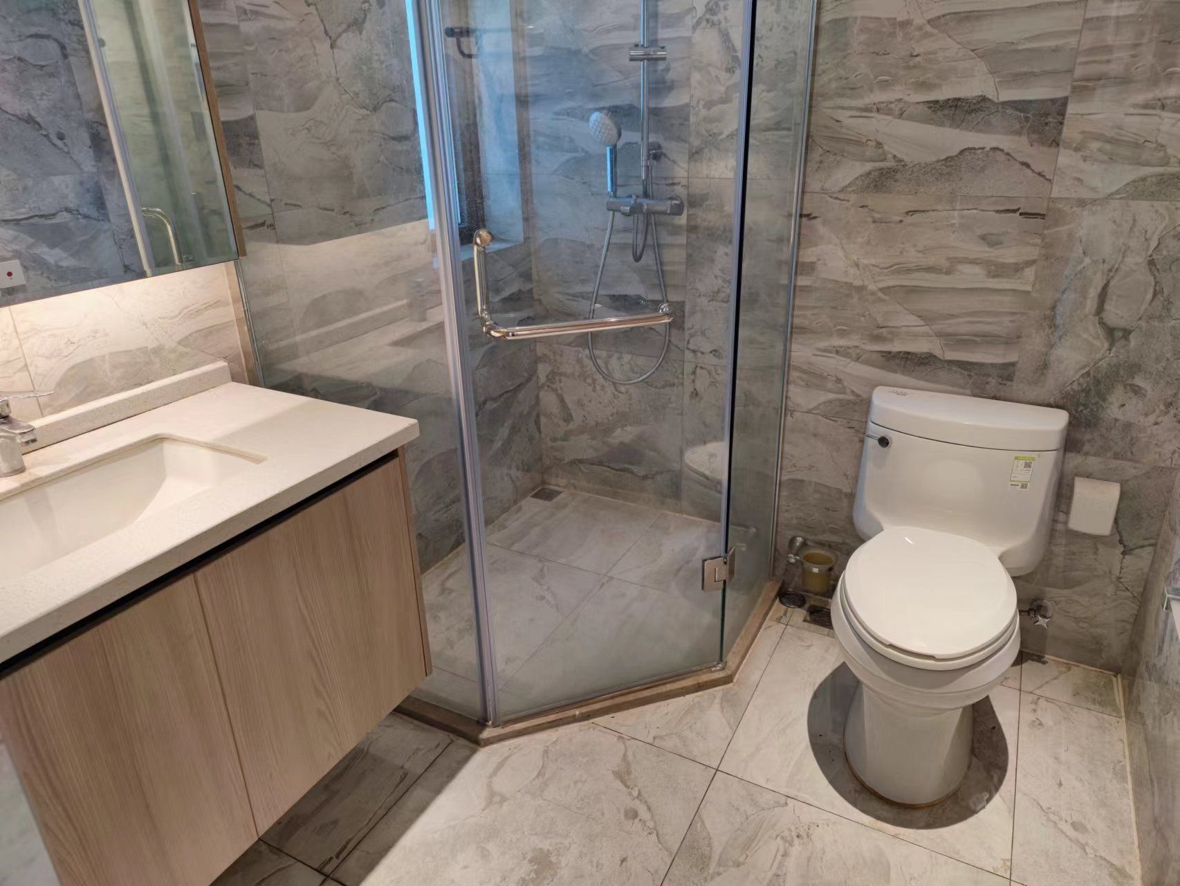 海航豪庭北苑 4室2厅3卫 9000.0元/月 海航豪庭北苑 4室2厅3卫 9000.0元/月室内图