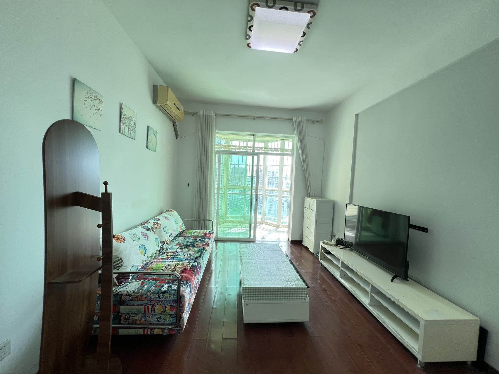 濠江花园 1室2厅1卫 1900.0元/月 濠江花园 1室2厅1卫 1900.0元/月室内图