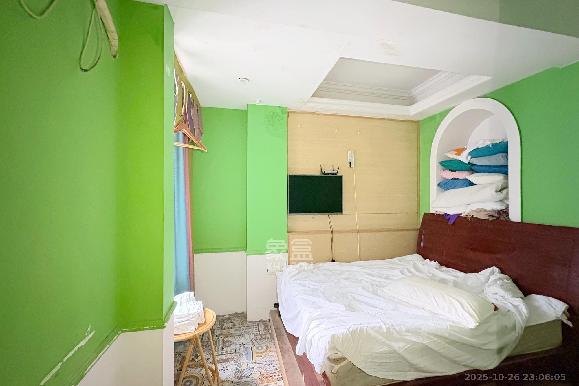 君临国际  5室0厅4卫    150.0万 君临国际  5室0厅4卫    150.0万其他