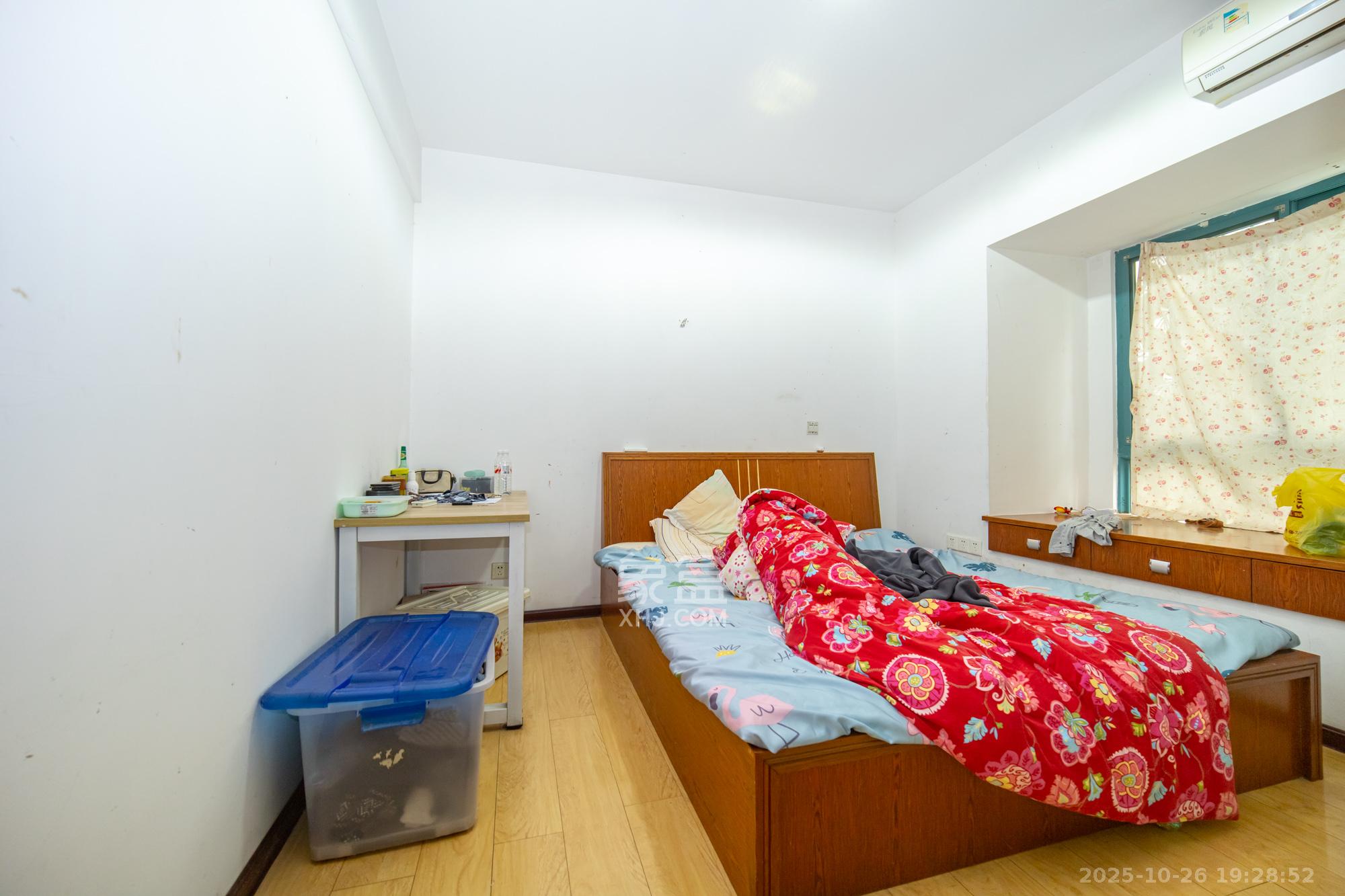 蝴蝶谷 2室2厅1卫 45.8万 蝴蝶谷 2室2厅1卫 45.8万卧室