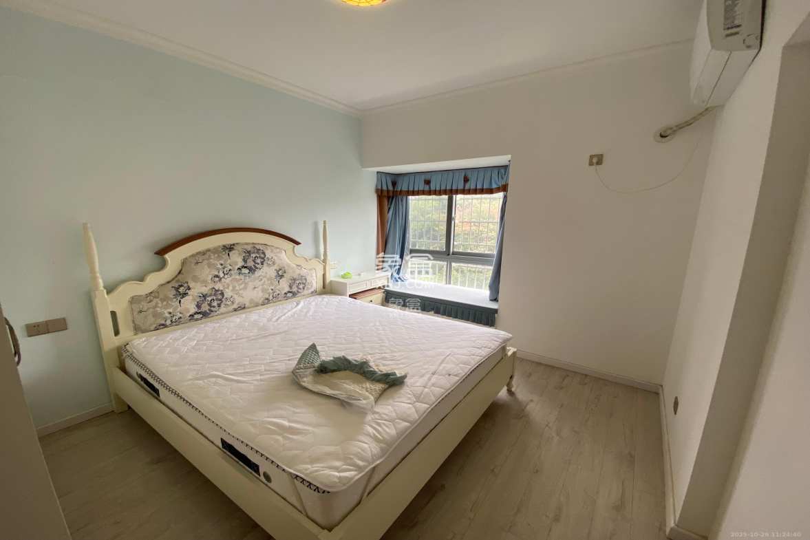 钱隆世家  2室1厅1卫    2200.0元/月 钱隆世家  2室1厅1卫    2200.0元/月室内图