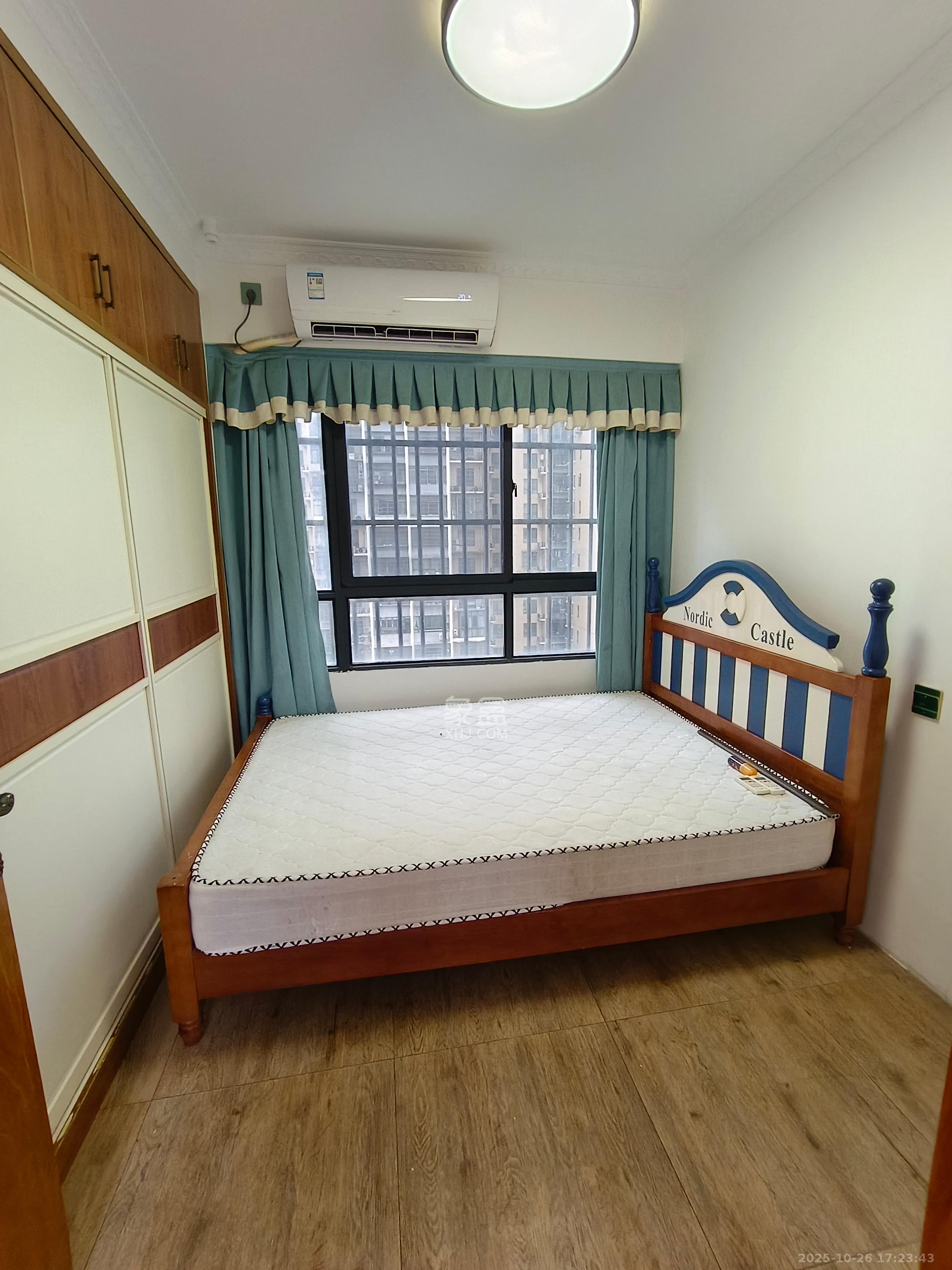 中国铁建国际城二期  3室2厅1卫    1800.0元/月 中国铁建国际城二期  3室2厅1卫    1800.0元/月室内图