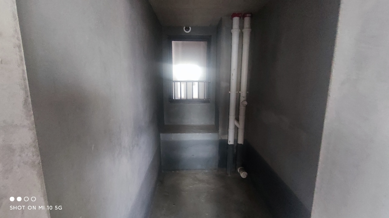 建发央著(悦发央著) 3室2厅1卫 78.0万 建发央著(悦发央著) 3室2厅1卫 78.0万室内图