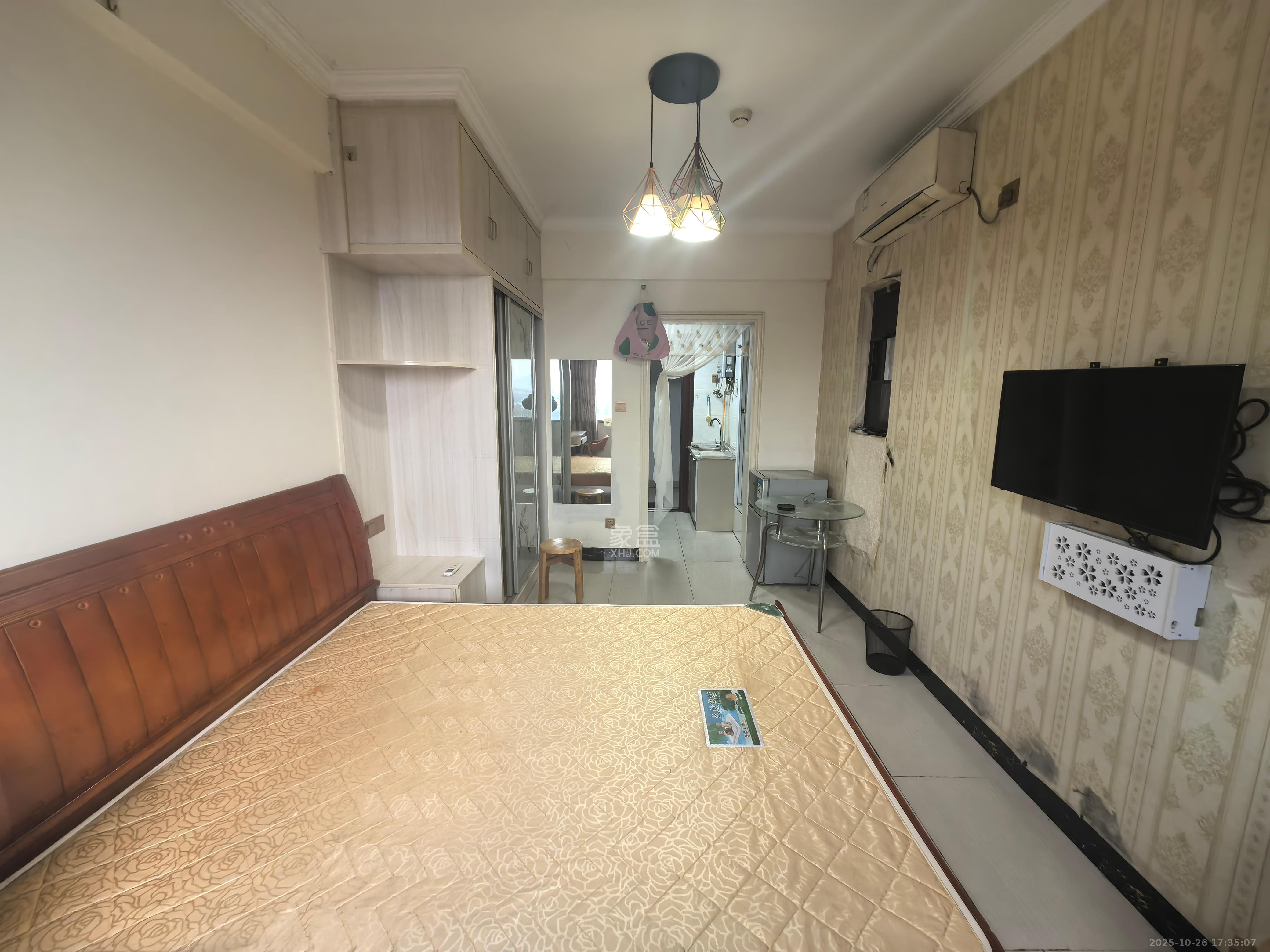 合能洋湖公馆  1室1厅1卫    1200.0元/月 合能洋湖公馆  1室1厅1卫    1200.0元/月室内图1