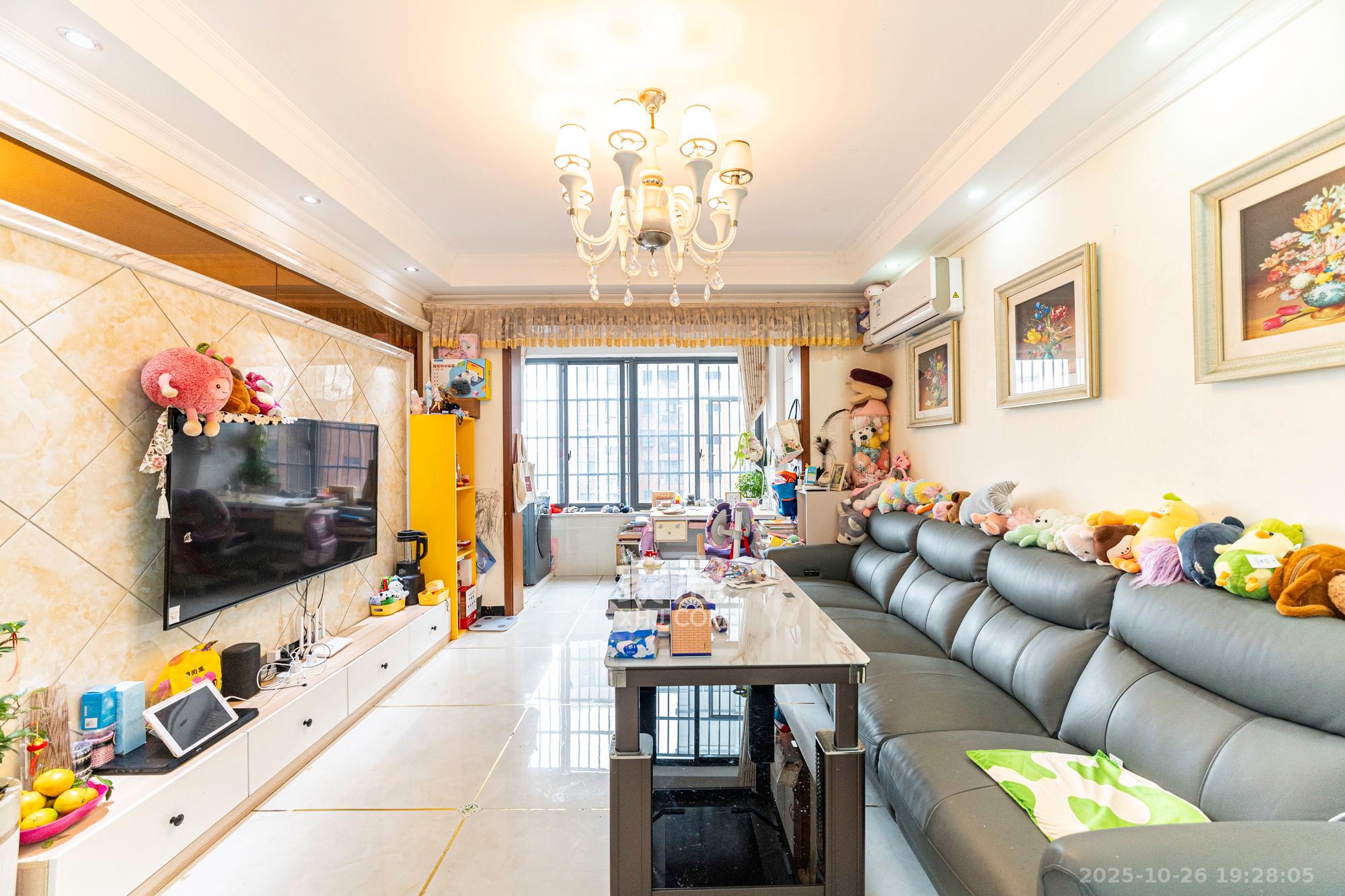 辉宏橄榄城  3室2厅1卫    61.0万