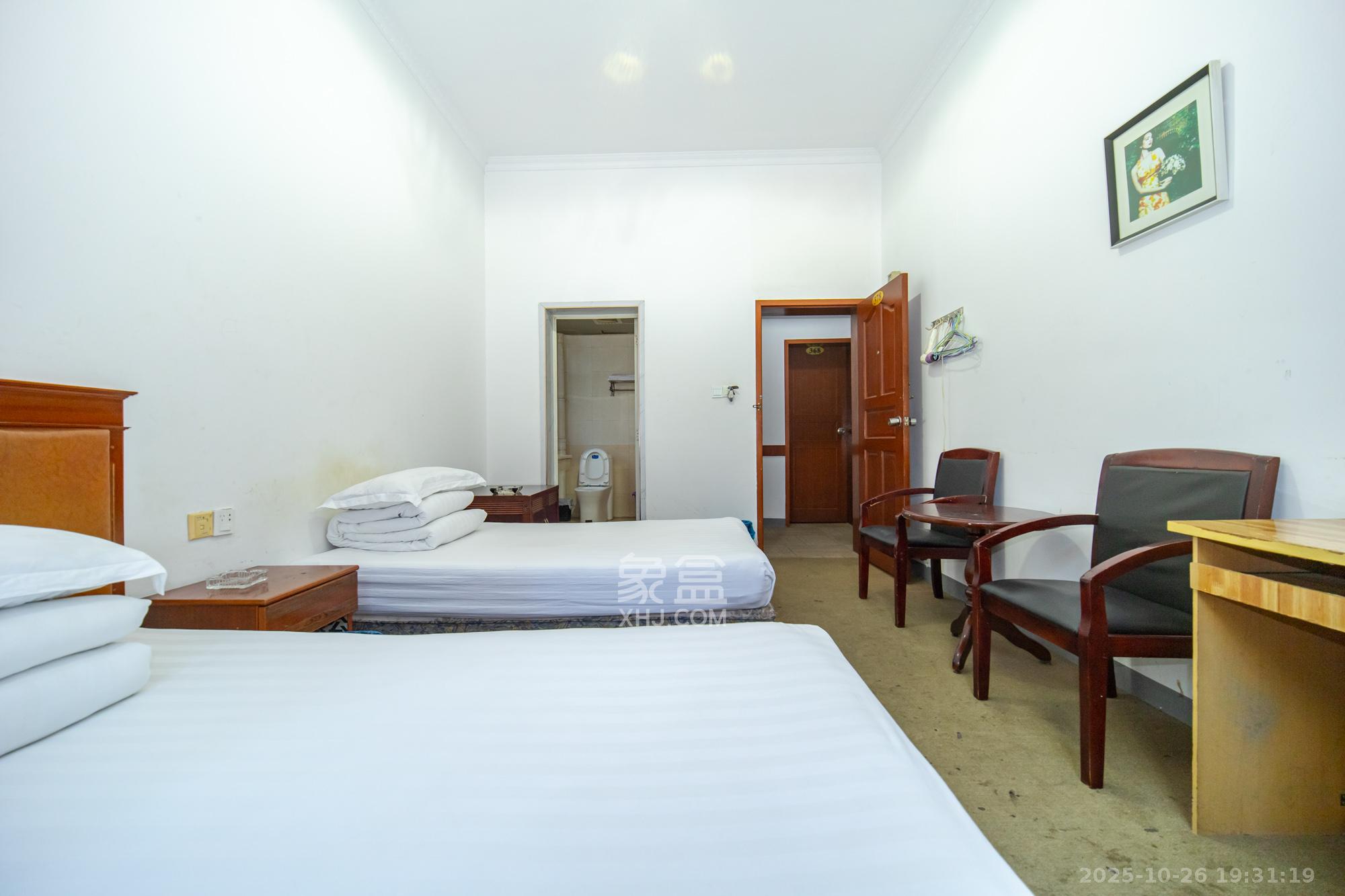 星沙六区  18室1厅1卫    268.0万 星沙六区  18室1厅1卫    268.0万卧室