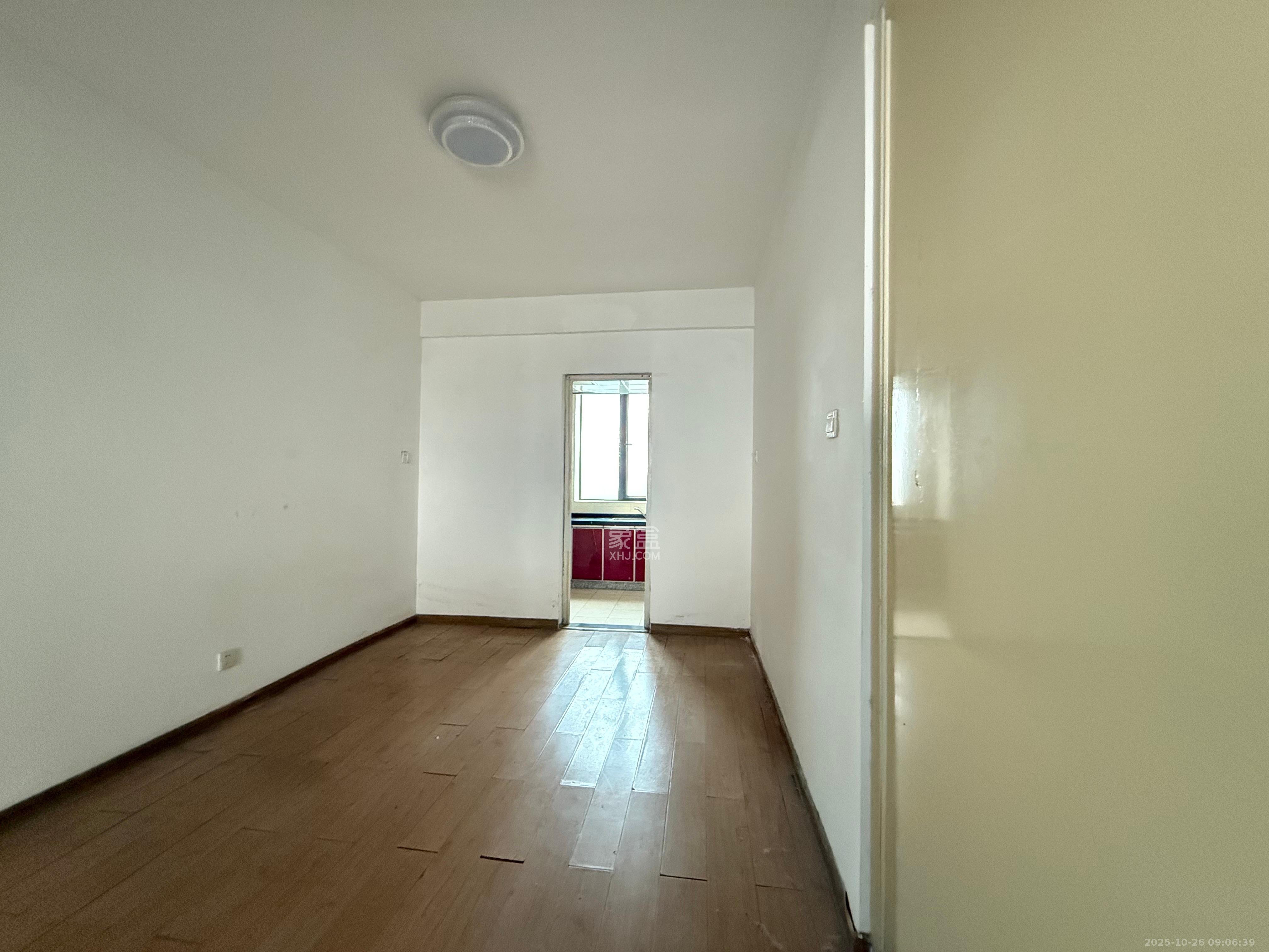 凯通国际城(凯通朝庭)  3室2厅1卫    2600.0元/月 凯通国际城(凯通朝庭)  3室2厅1卫    2600.0元/月室内图