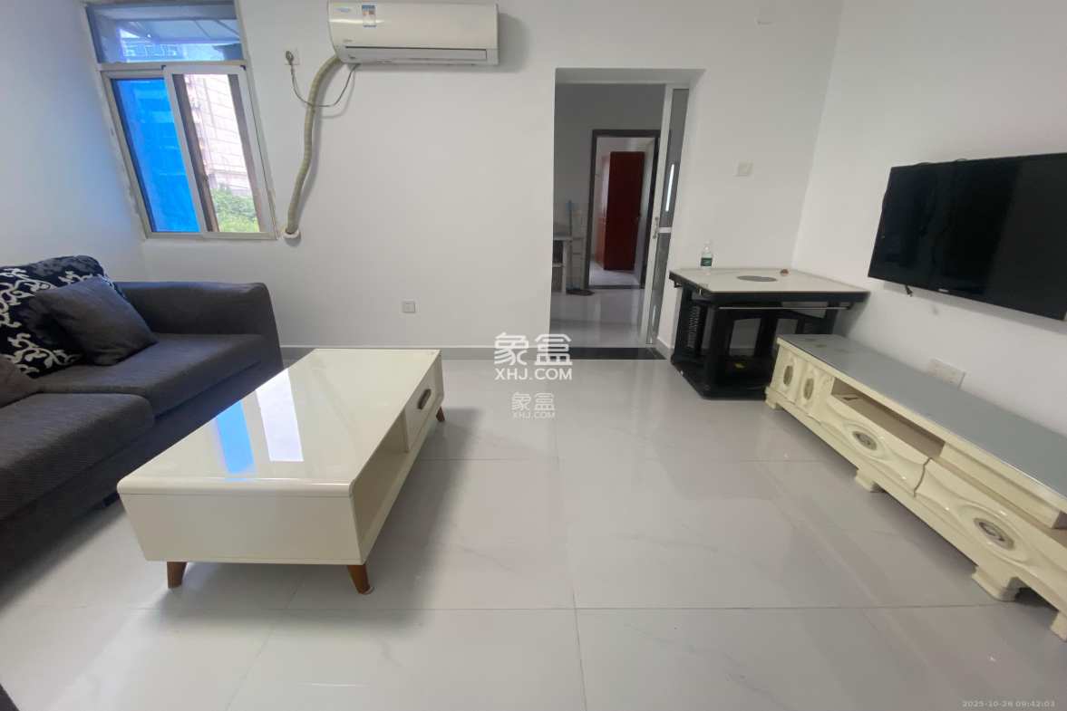 长坡社区 2室1厅1卫 2000.0元/月 长坡社区 2室1厅1卫 2000.0元/月室内图