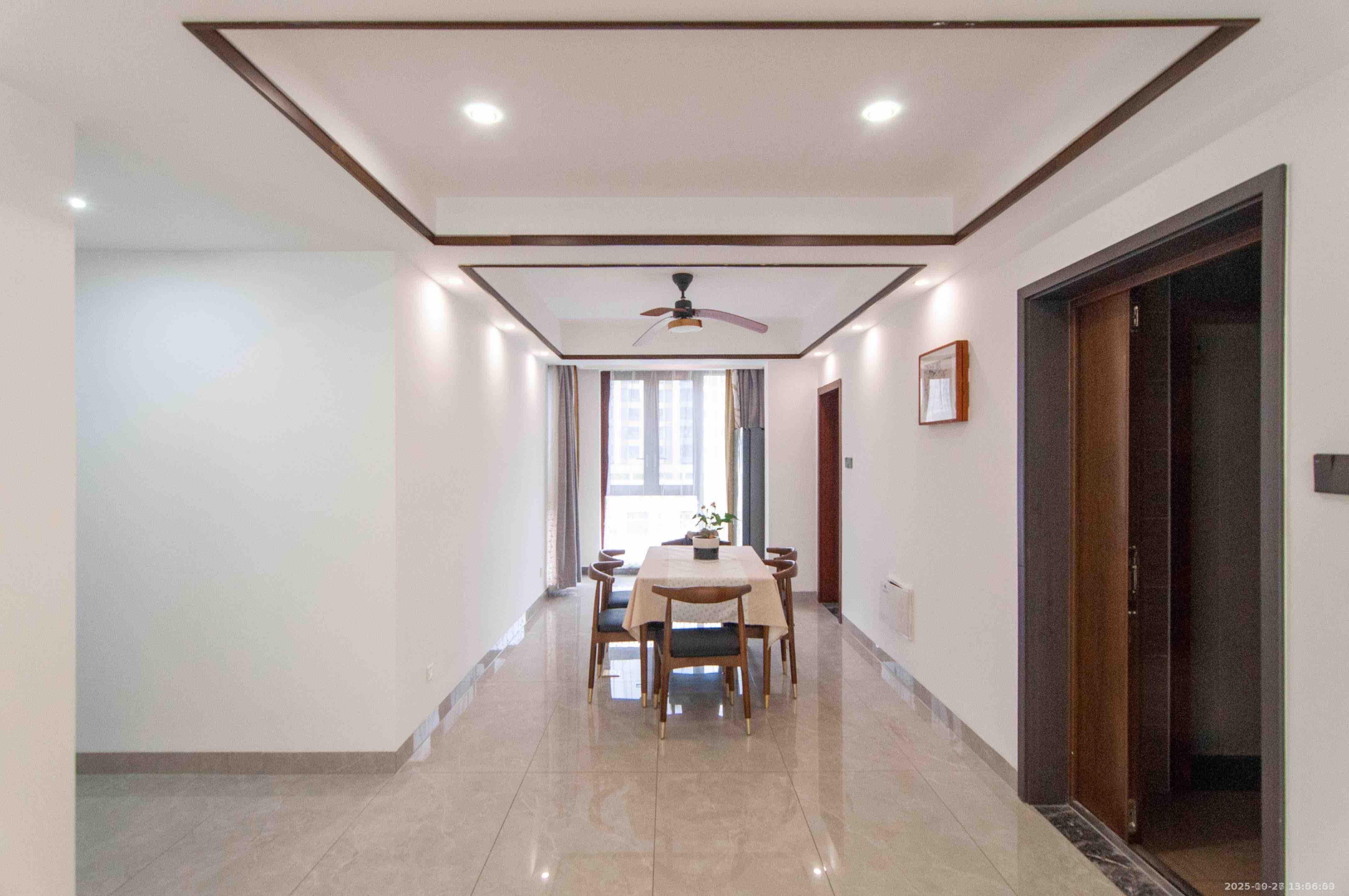 长房梅溪香山  4室2厅2卫    5000.0元/月 长房梅溪香山  4室2厅2卫    5000.0元/月室内图