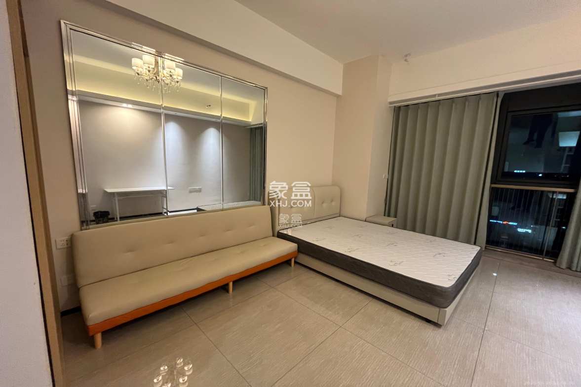 恒大珺悦府 1室1厅1卫 1800.0元/月 恒大珺悦府 1室1厅1卫 1800.0元/月室内图