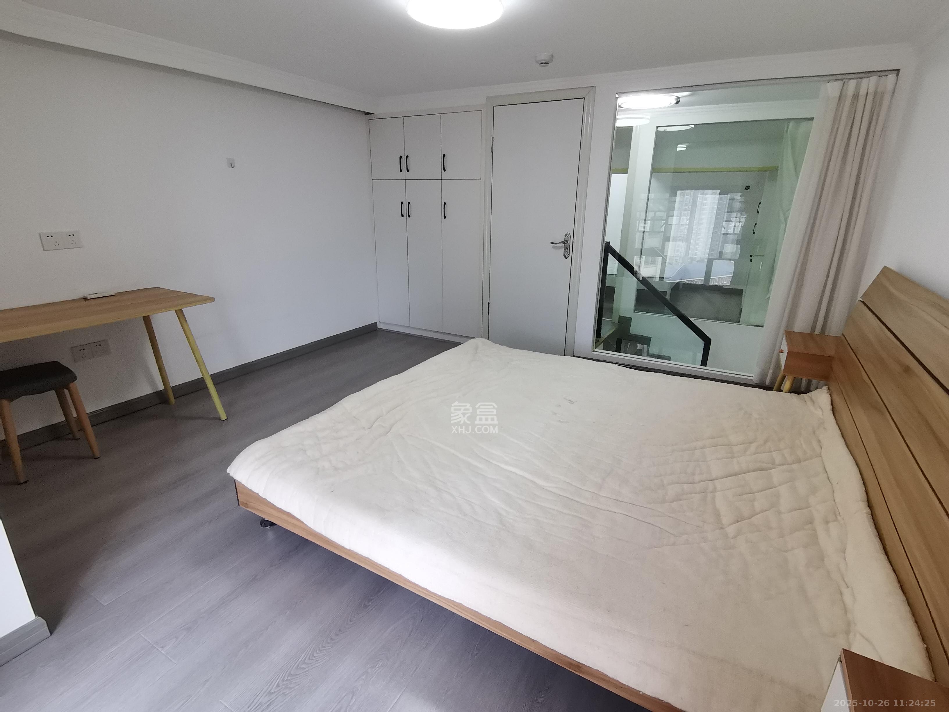 润和滨江府  2室1厅1卫    1800.0元/月室内图