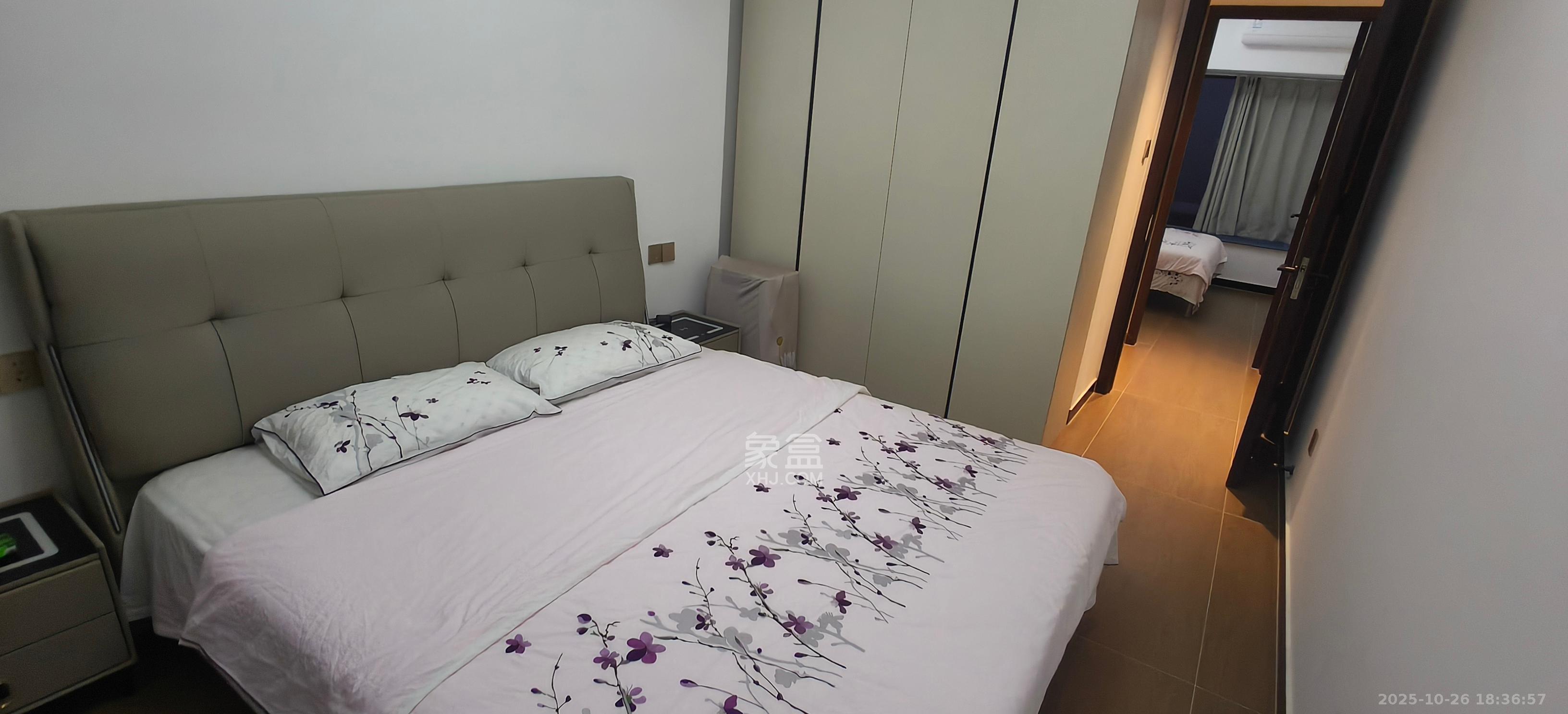 阳光城尚东湾愉景苑  4室2厅2卫    3500.0元/月室内图