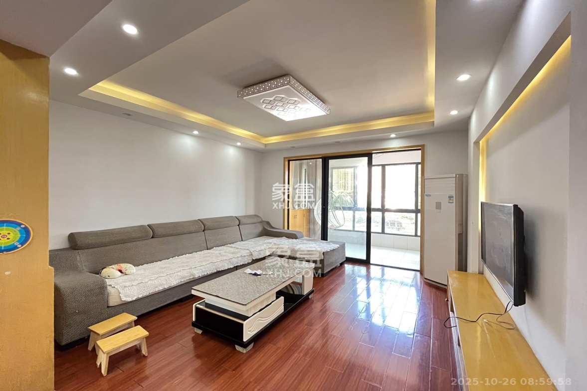 中南红领邦(红星嘉和苑) 3室1厅2卫 2400.0元/月 中南红领邦(红星嘉和苑) 3室1厅2卫 2400.0元/月室内图