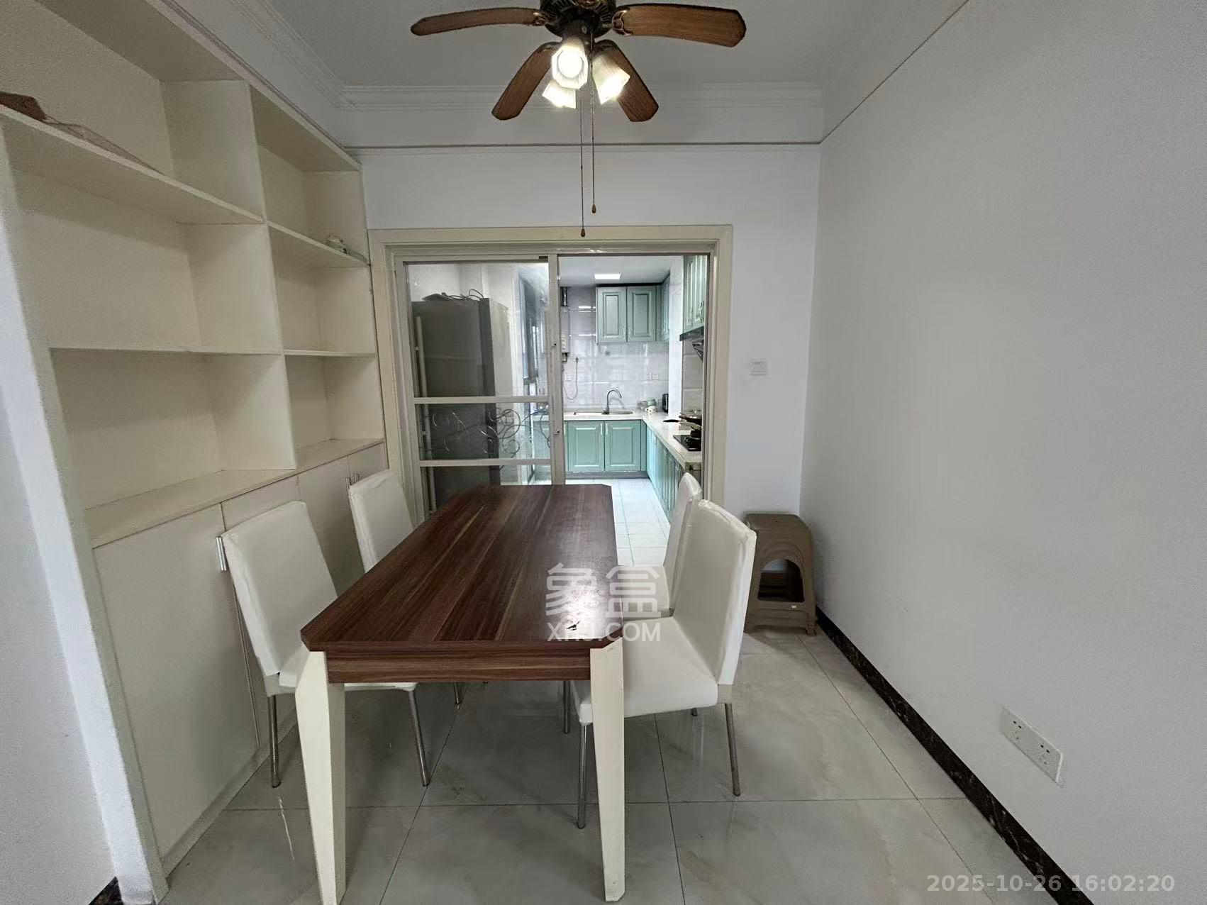 芒果天地(芒果雅苑) 3室2厅1卫 2500.0元/月 芒果天地(芒果雅苑) 3室2厅1卫 2500.0元/月室内图