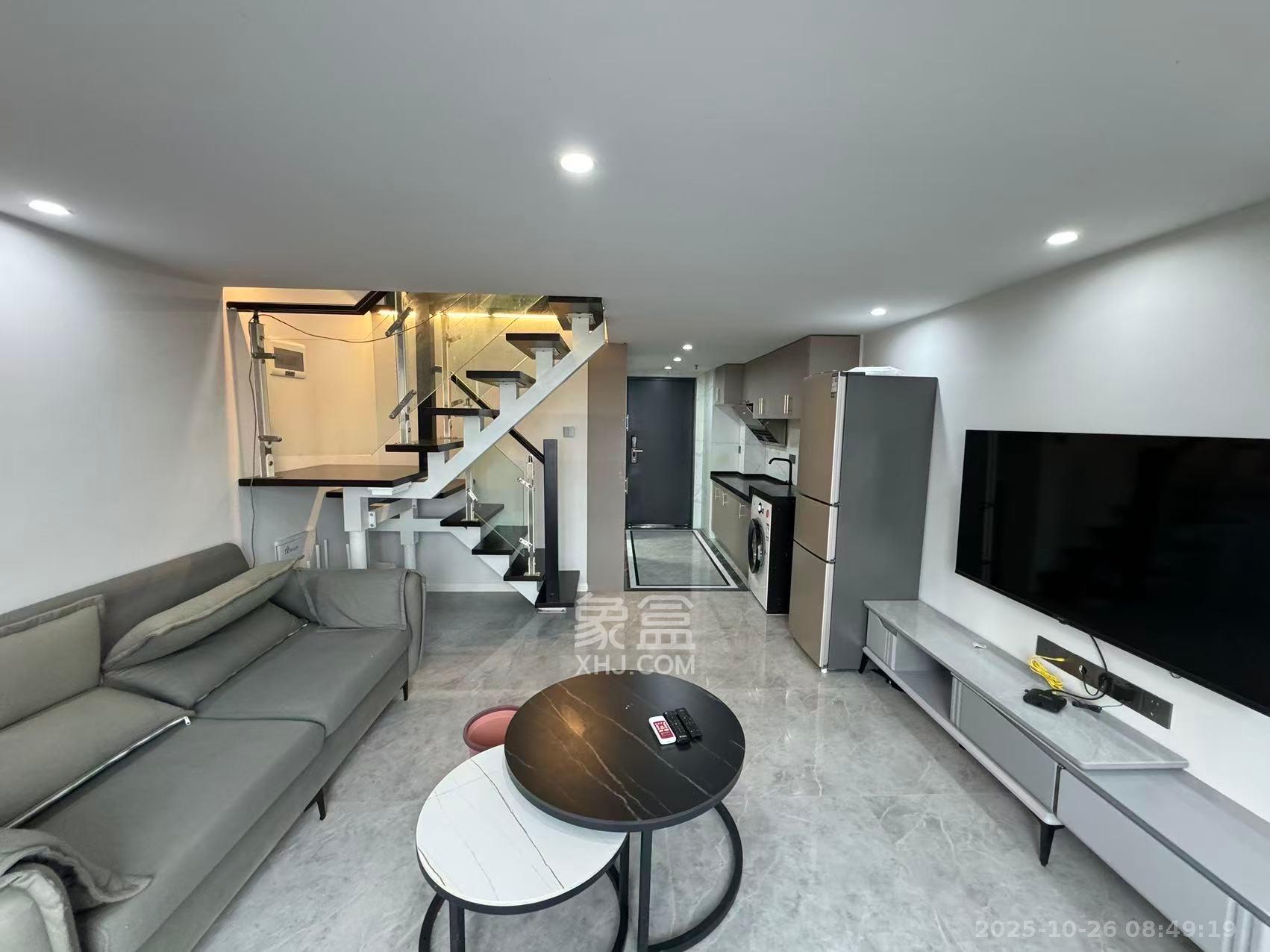 芙蓉万国城MOMA(卓越汇富苑)  2室1厅1卫    2100.0元/月 芙蓉万国城MOMA(卓越汇富苑)  2室1厅1卫    2100.0元/月室内图