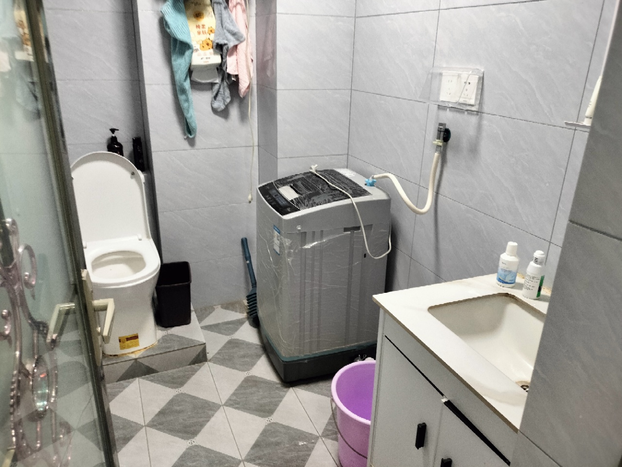 佳尚公寓  2室1厅1卫    46.0万客厅