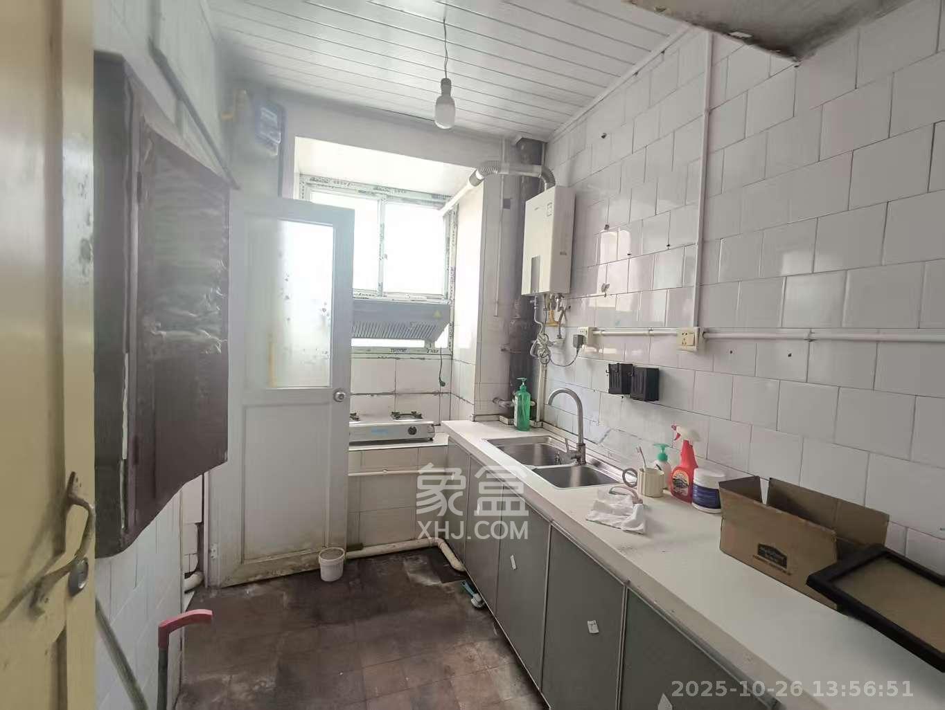 东瓜山一村  1室1厅1卫    700.0元/月 东瓜山一村  1室1厅1卫    700.0元/月室内图