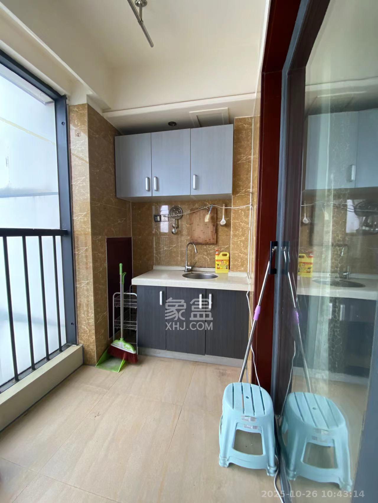 东塘瑞府  1室1厅1卫    1550.0元/月室内图