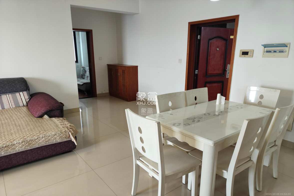 首和.山语城 2室2厅1卫 1200.0元/月 首和.山语城 2室2厅1卫 1200.0元/月室内图