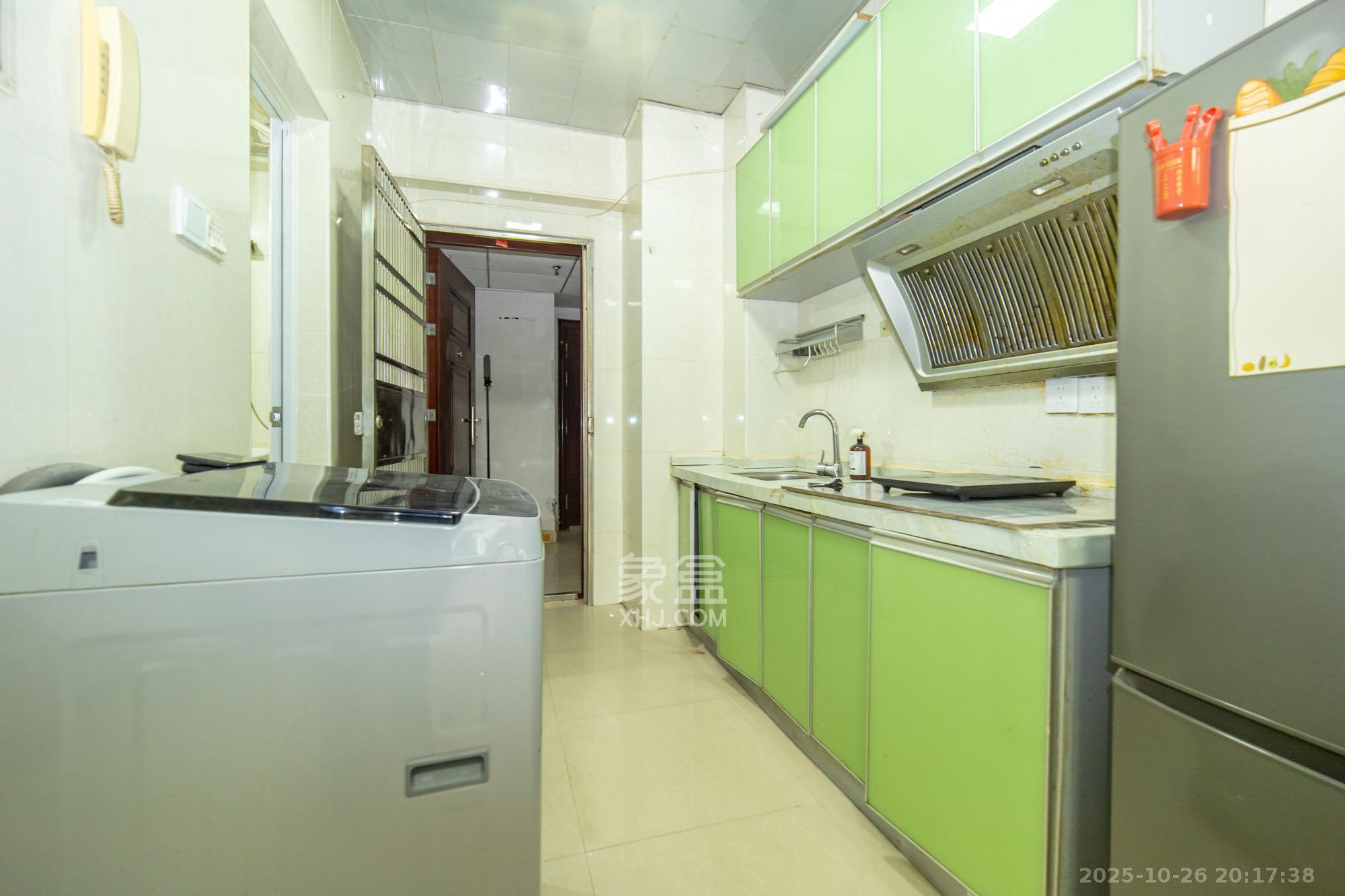 尚都花园城  1室1厅1卫    1000.0元/月 尚都花园城  1室1厅1卫    1000.0元/月室内图