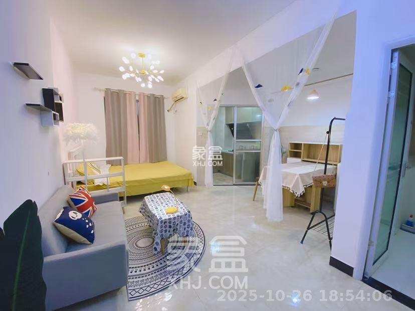 左岸右岸  1室1厅1卫    1800.0元/月 左岸右岸  1室1厅1卫    1800.0元/月室内图