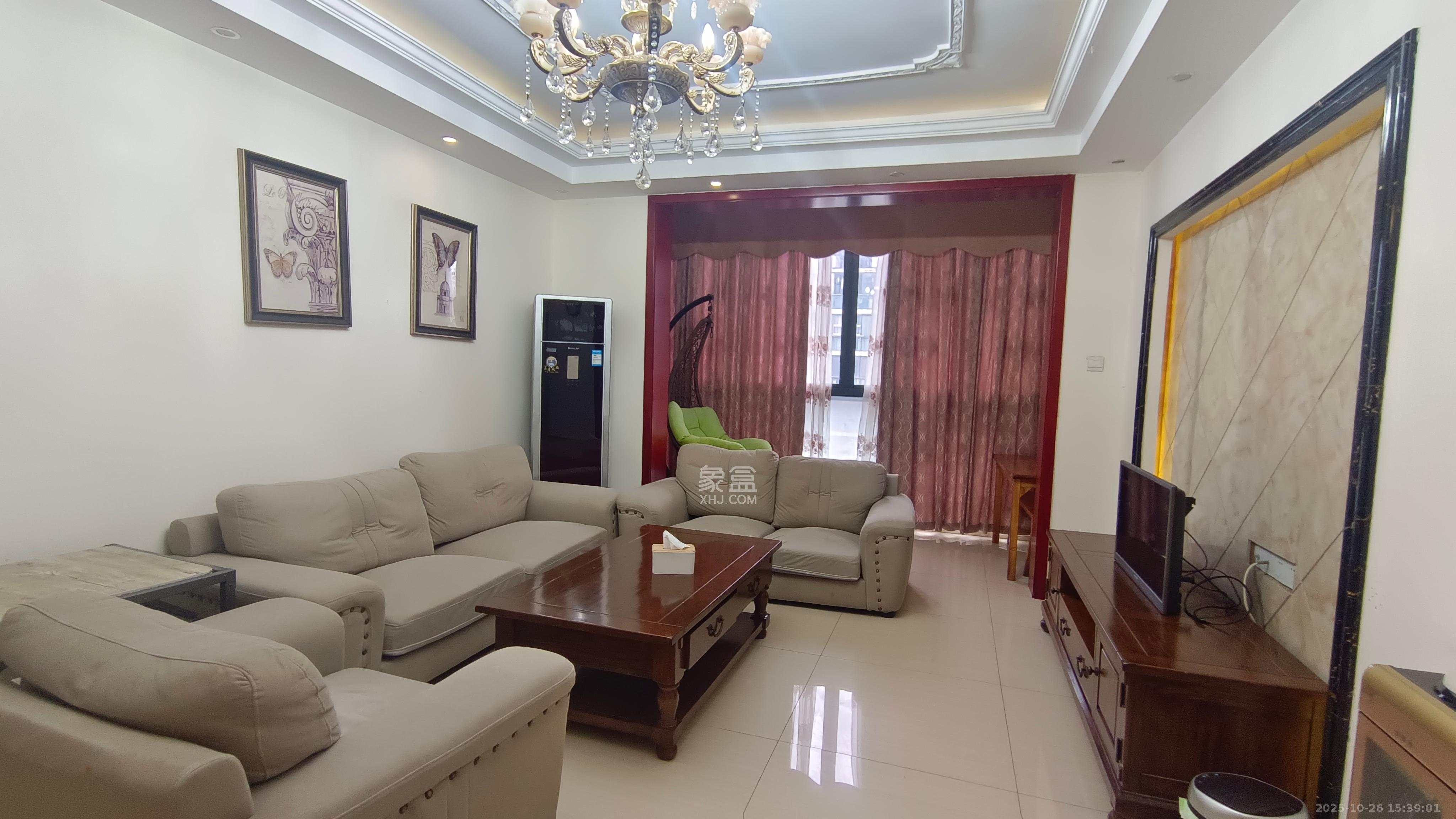 湘江世纪城贯江苑  3室2厅2卫    2500.0元/月 湘江世纪城贯江苑  3室2厅2卫    2500.0元/月室内图