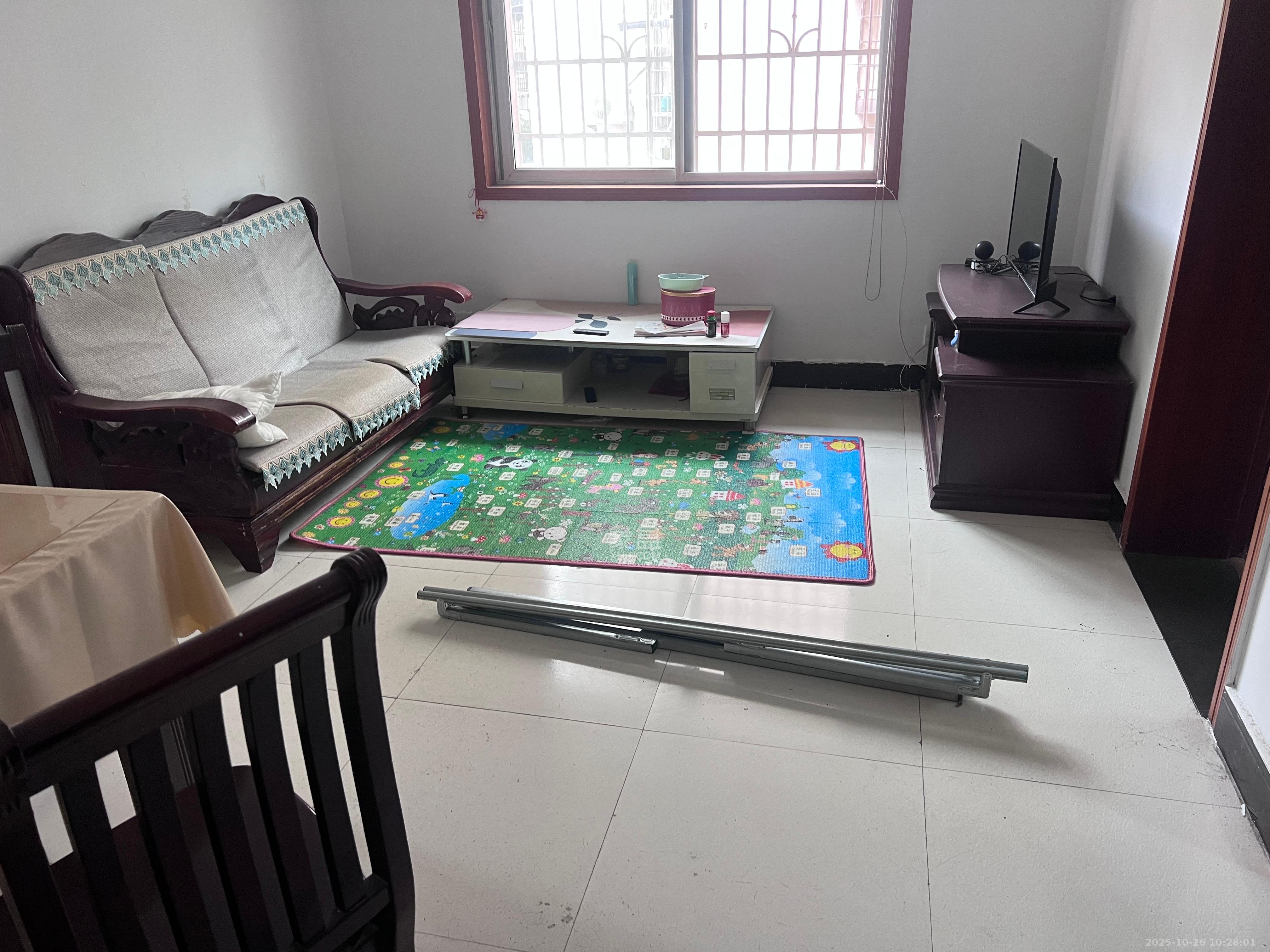 桔洲新苑(观沙岭)  2室1厅1卫    1700.0元/月 桔洲新苑(观沙岭)  2室1厅1卫    1700.0元/月室内图