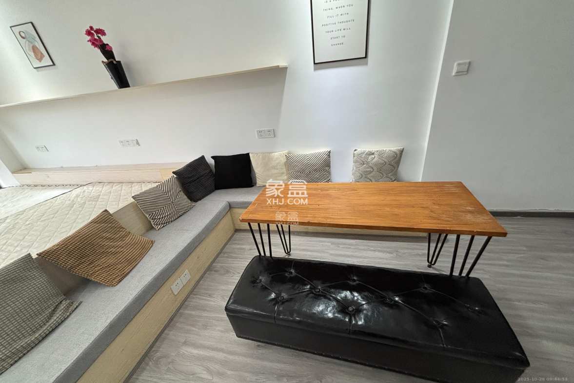 新青年公寓 1室1厅1卫 2500.0元/月 新青年公寓 1室1厅1卫 2500.0元/月室内图