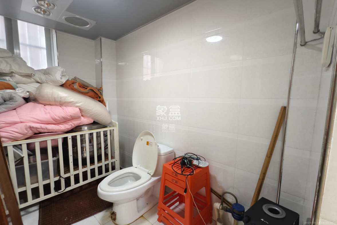 长丰星城 3室2厅2卫 1600.0元/月 长丰星城 3室2厅2卫 1600.0元/月室内图