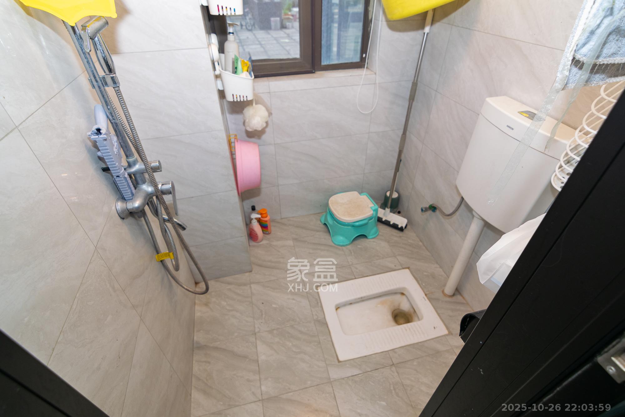 润和山水郡  4室2厅2卫    102.0万卫生间