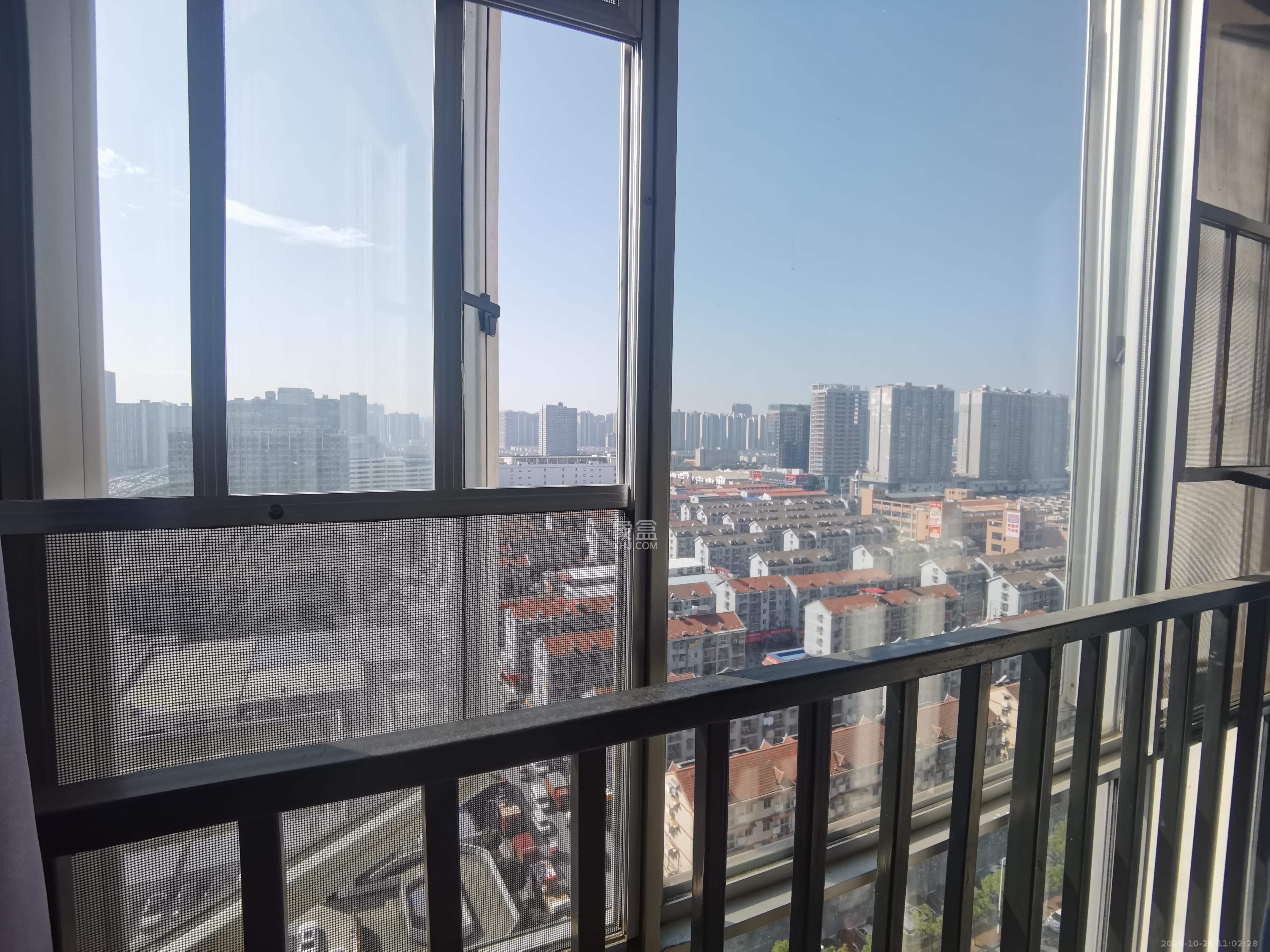 上河国际A座  1室1厅1卫    1600.0元/月室内图