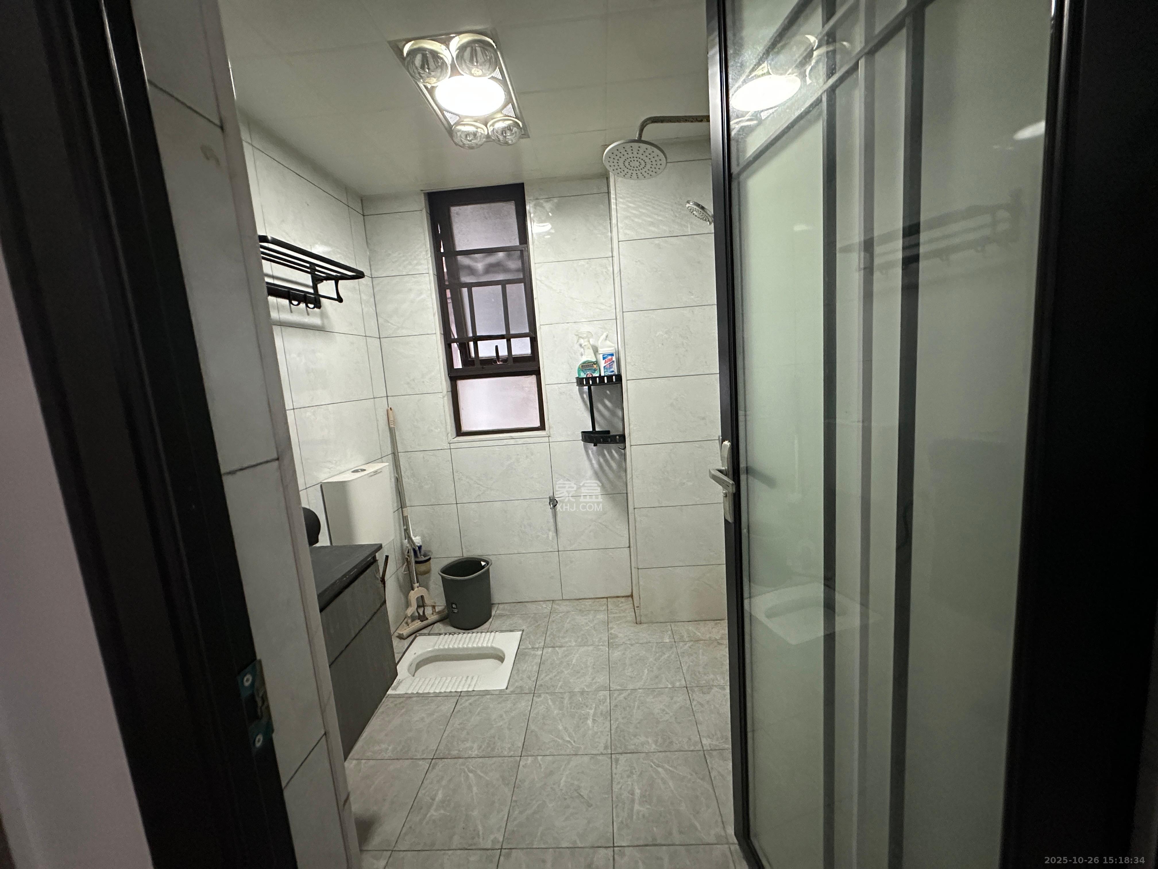 鑫苑木莲世家 3室2厅2卫 2800.0元/月 鑫苑木莲世家 3室2厅2卫 2800.0元/月室内图