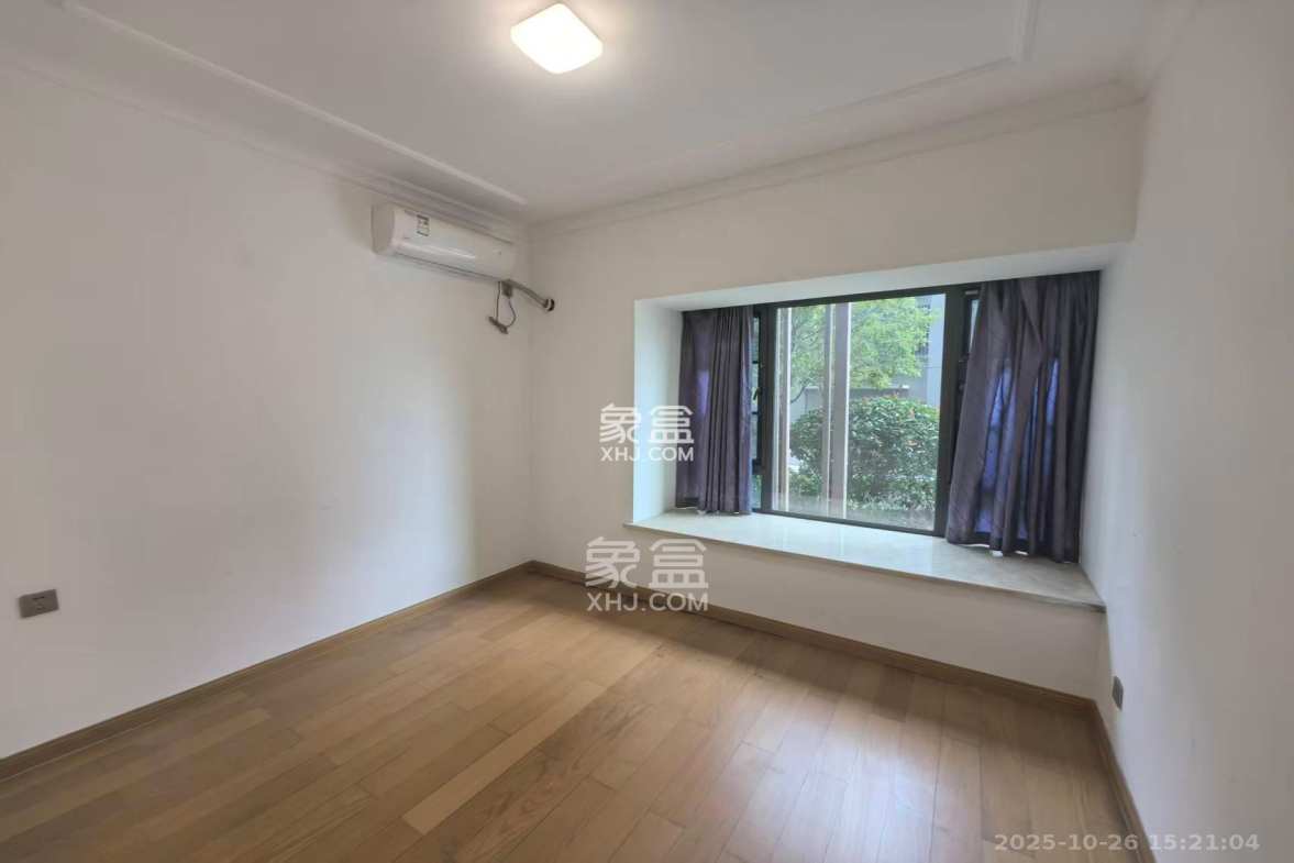 富力十号 3室2厅2卫 3200.0元/月 富力十号 3室2厅2卫 3200.0元/月室内图