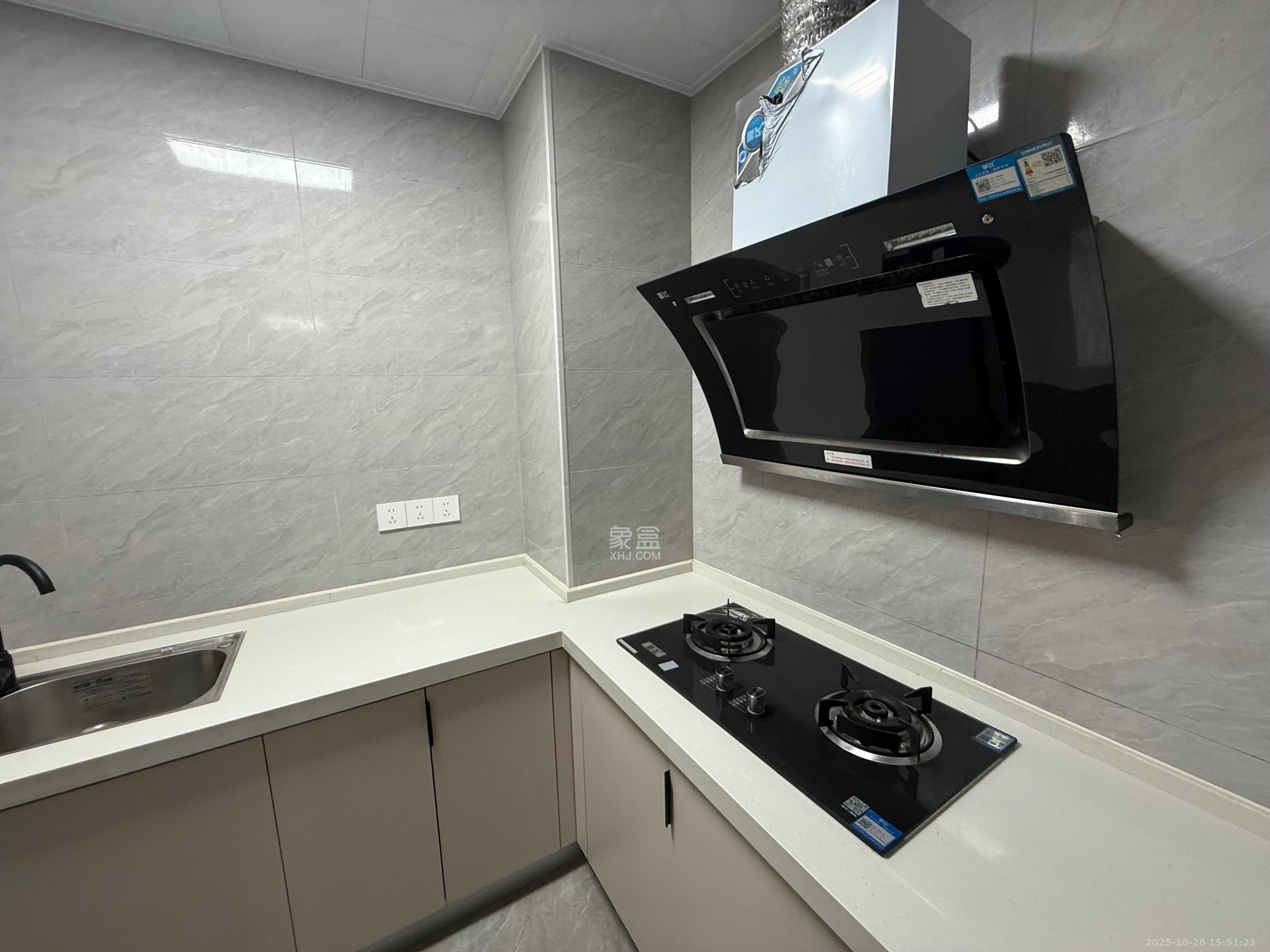 莲馨苑  2室1厅1卫    2150.0元/月室内图