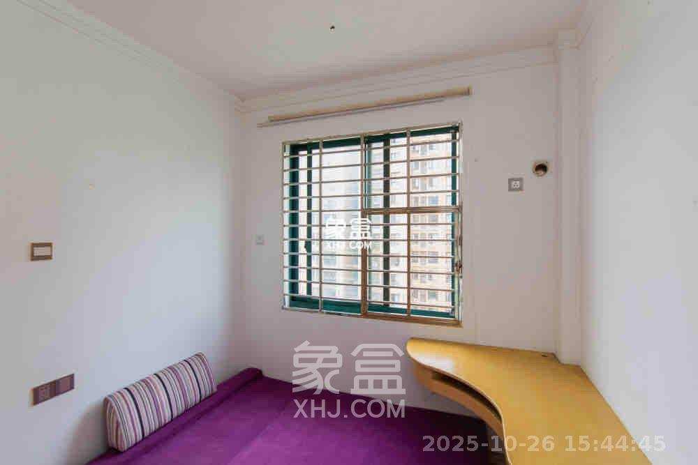 华盛世纪新城  4室2厅2卫    2200.0元/月 华盛世纪新城  4室2厅2卫    2200.0元/月室内图