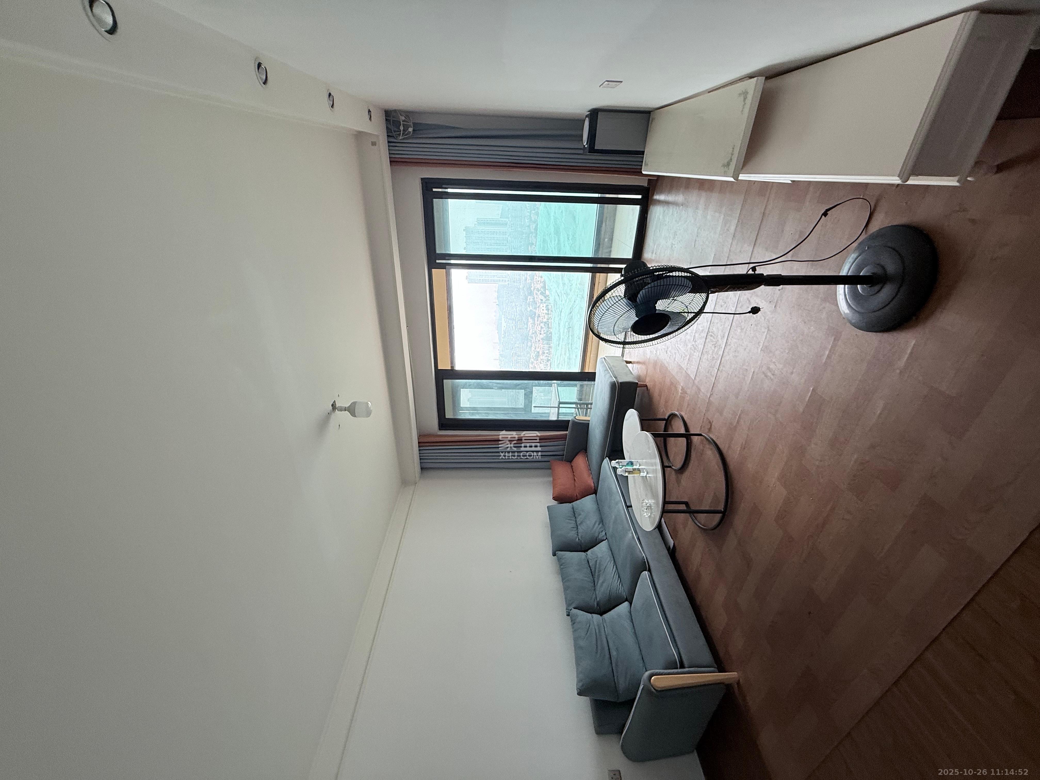 奥园誉景华府 3室2厅2卫 2100.0元/月 奥园誉景华府 3室2厅2卫 2100.0元/月室内图