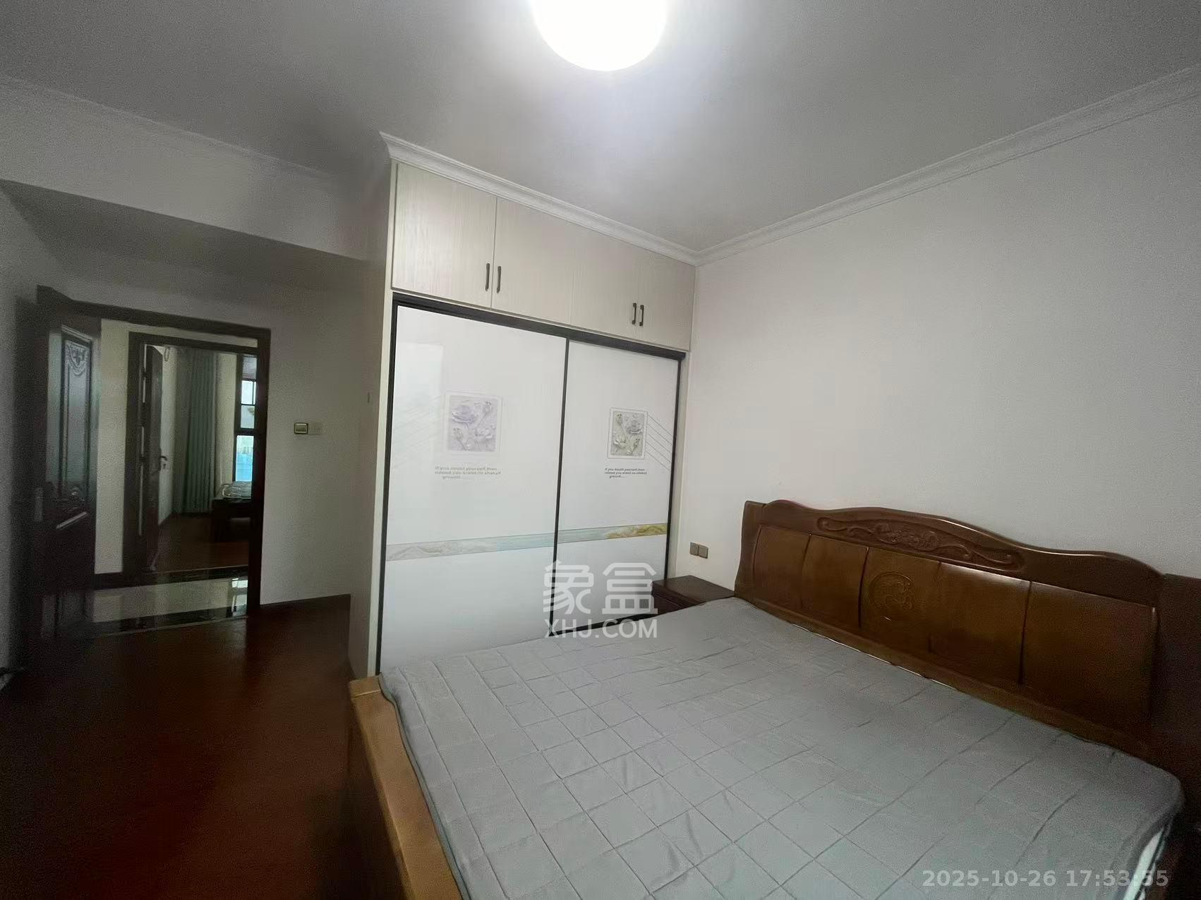 乐尚城  4室2厅1卫    3000.0元/月 乐尚城  4室2厅1卫    3000.0元/月室内图