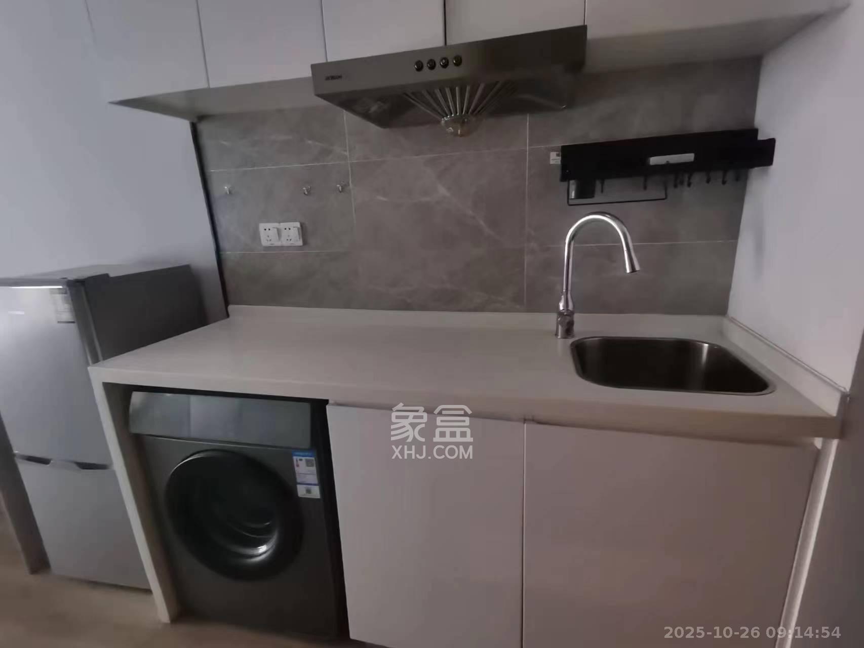 新城和樾(新城和樾公馆)  1室1厅1卫    1200.0元/月 新城和樾(新城和樾公馆)  1室1厅1卫    1200.0元/月室内图