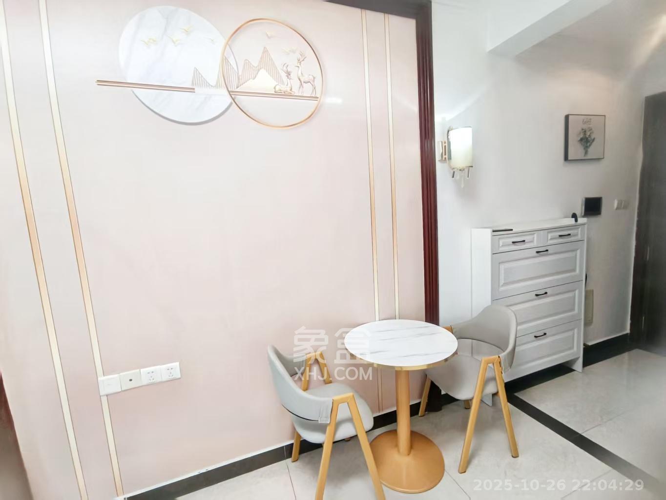 恒大翡翠华庭  1室0厅1卫    1300.0元/月室内图